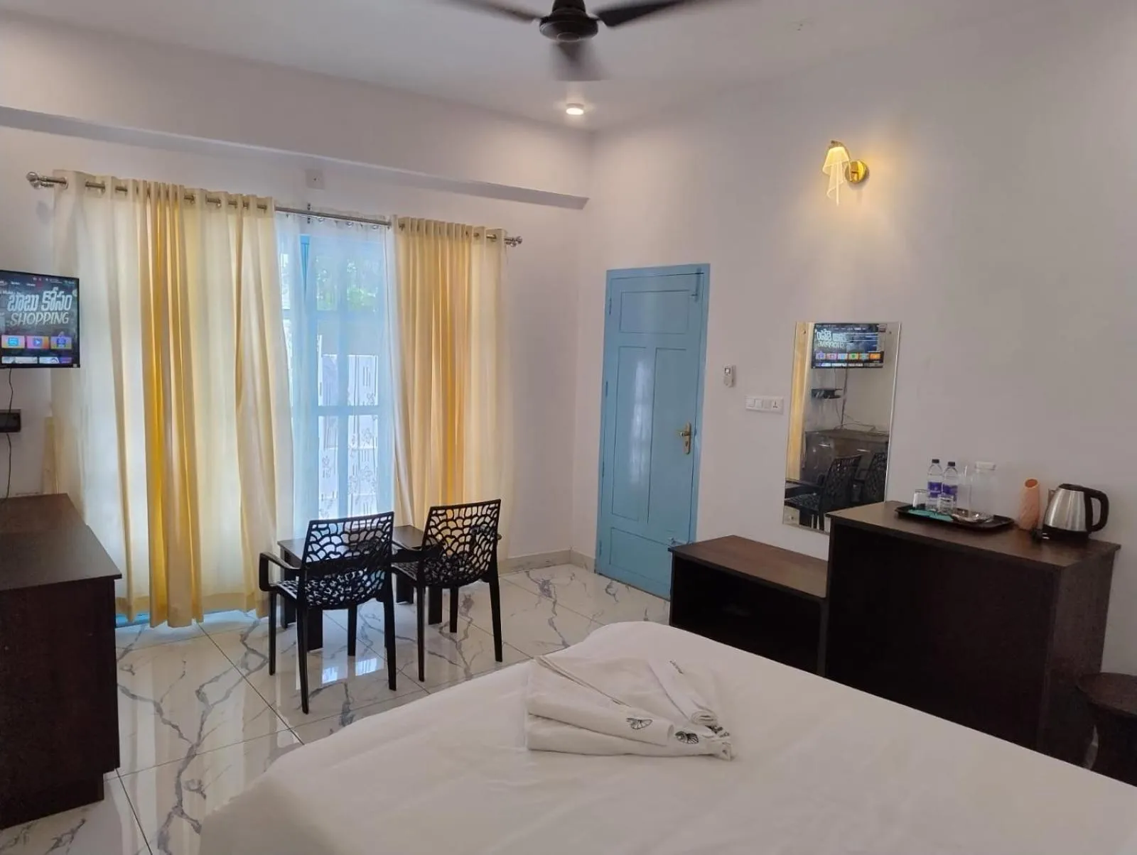 Bed in Gulmohar Varkala