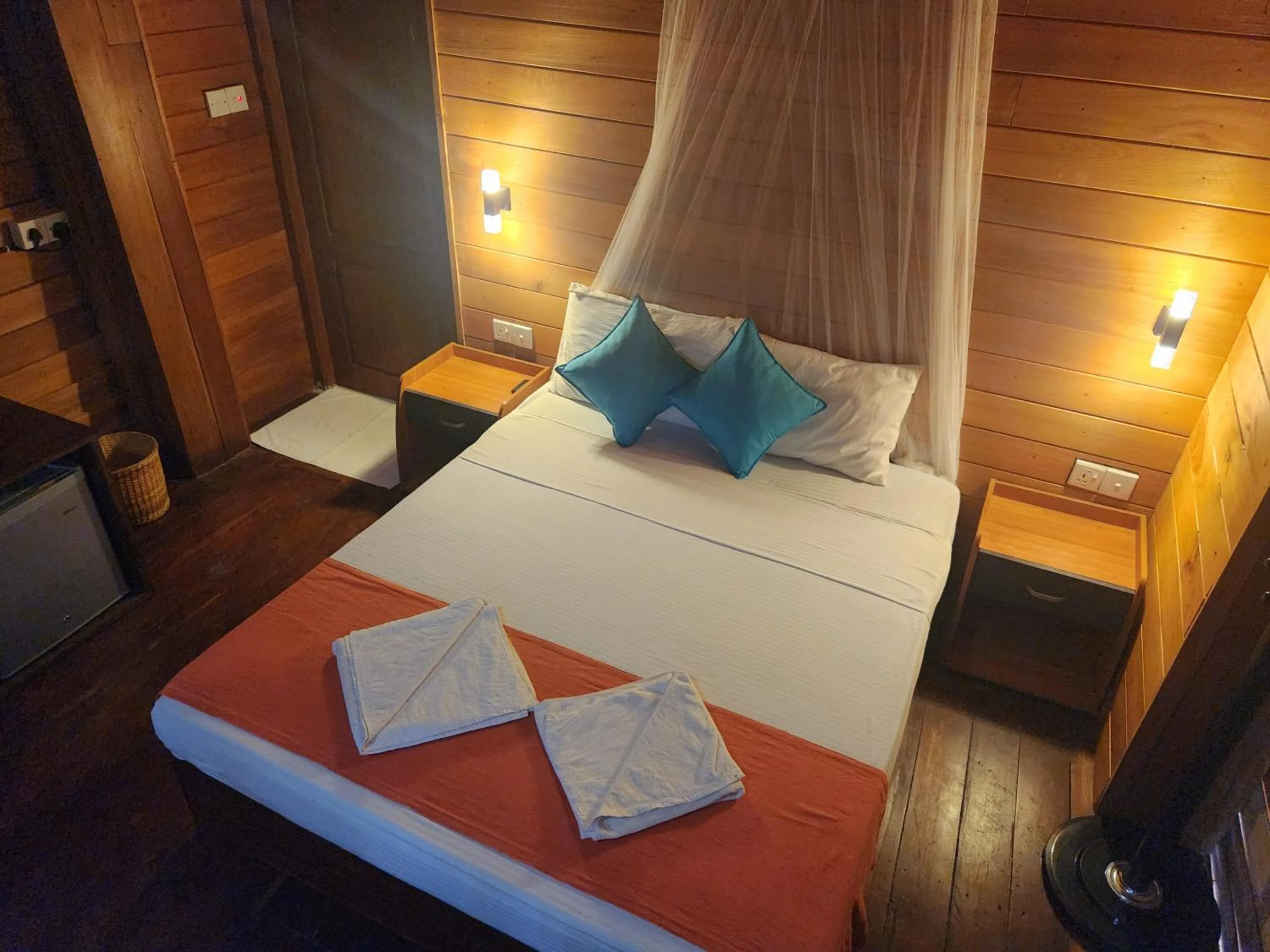 Bedroom, Bed in Wilpattu Tree House