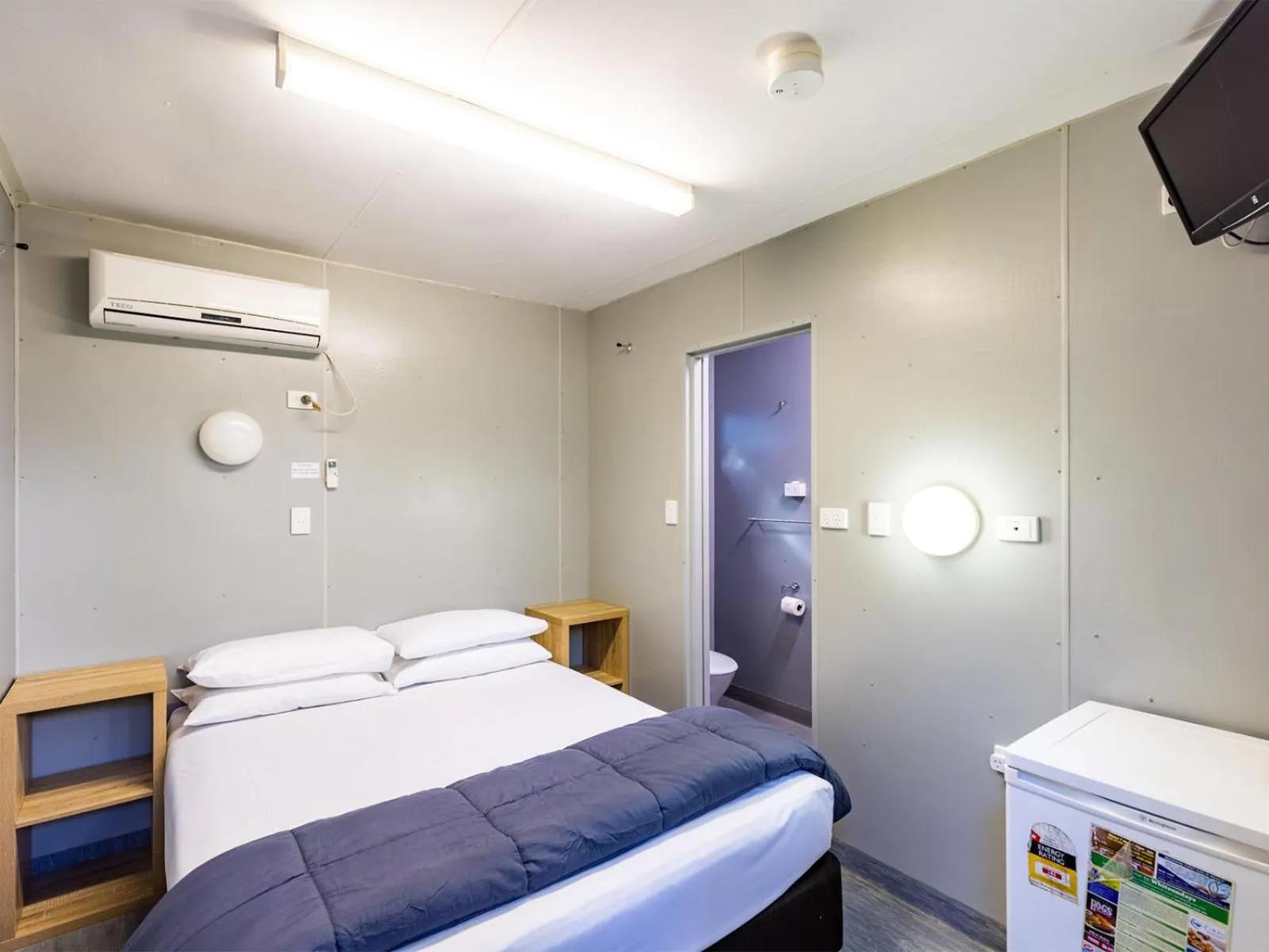 Bed in NRMA Airlie Beach Holiday Park