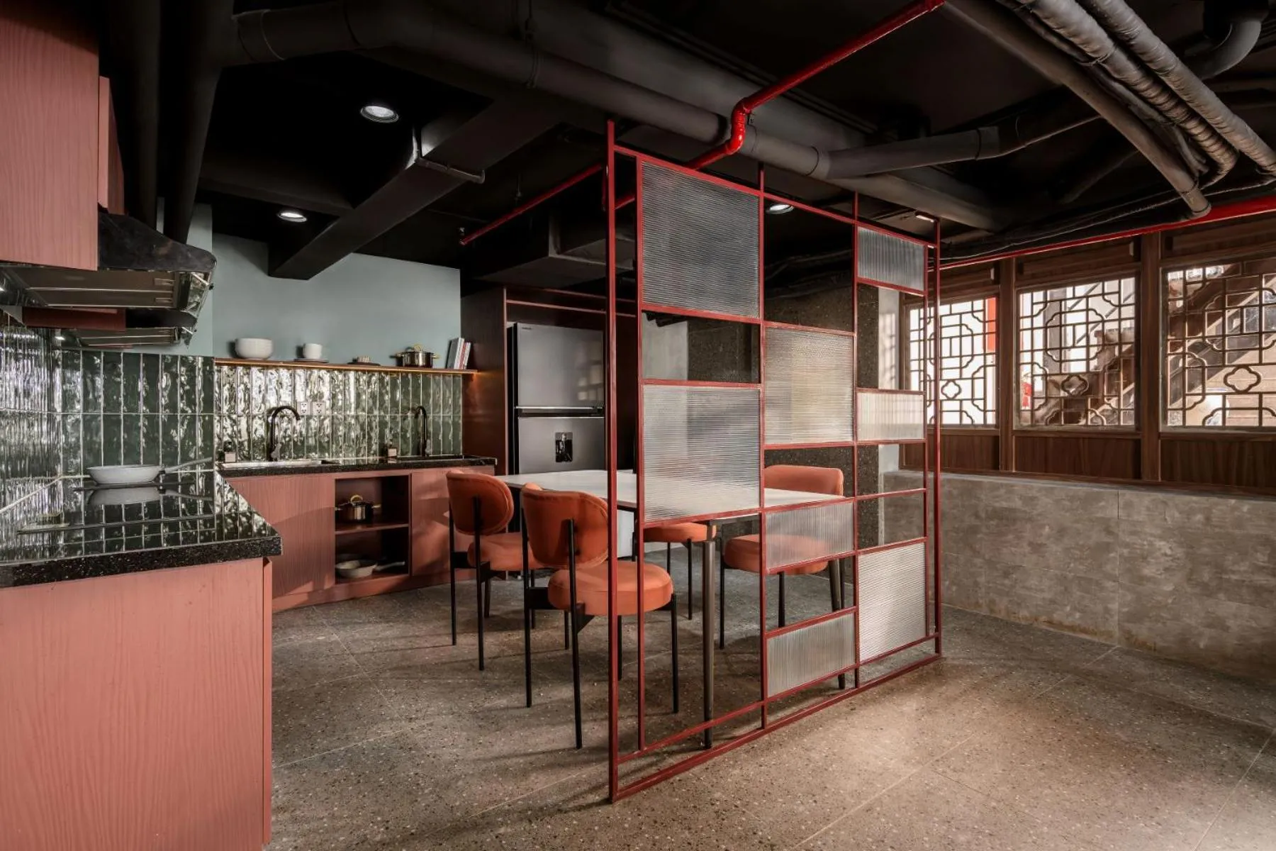 Communal kitchen in Express by M Village Võ Văn Kiệt