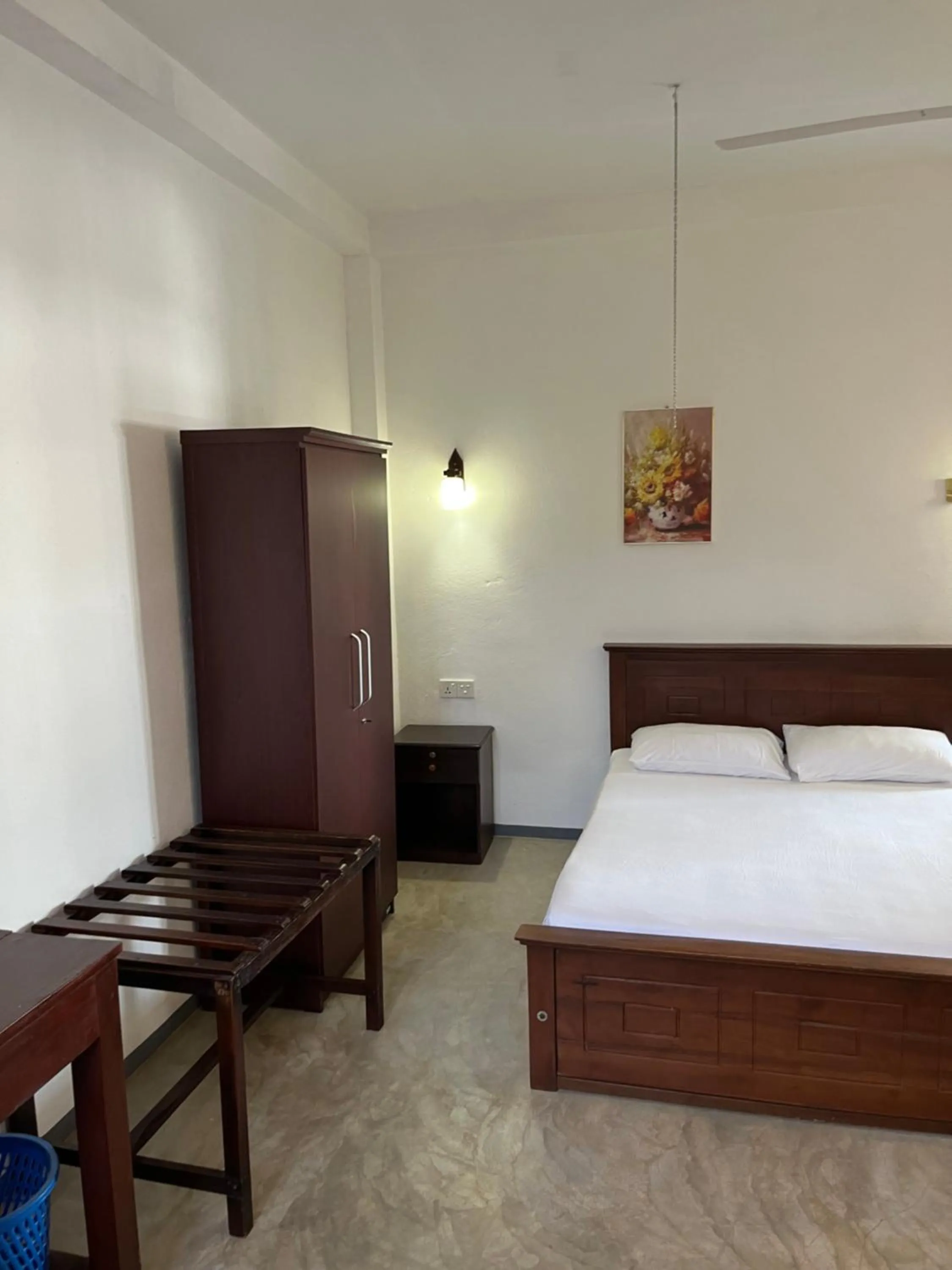 Bed in Holiday Inn Unawatuna