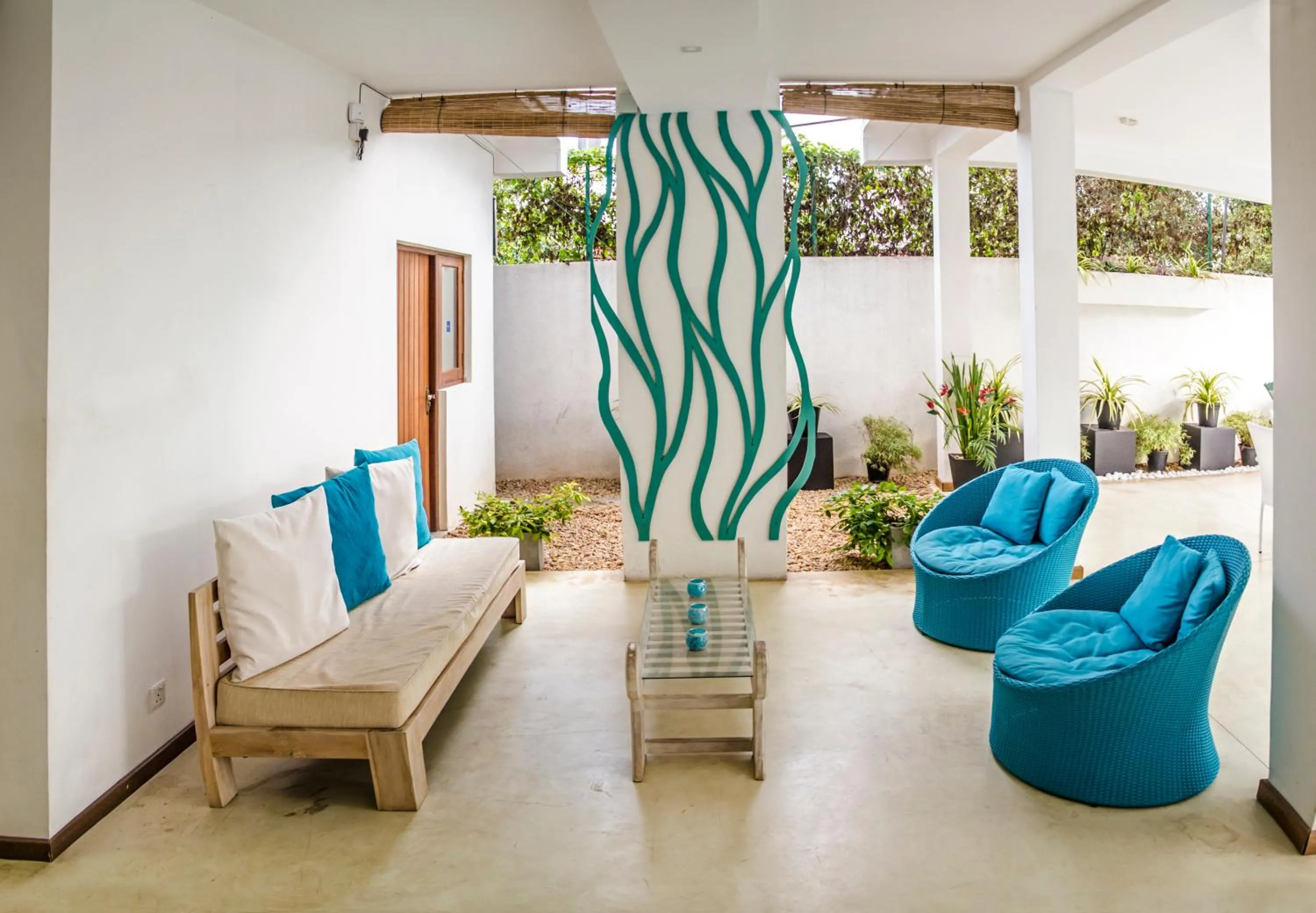 Binnacle Negombo