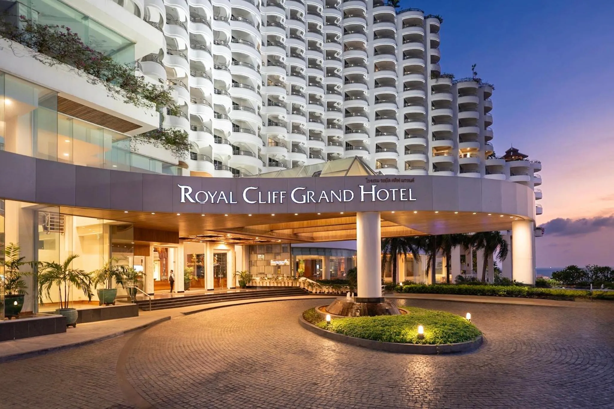 Property building in Royal Cliff Grand Hotel Pattaya