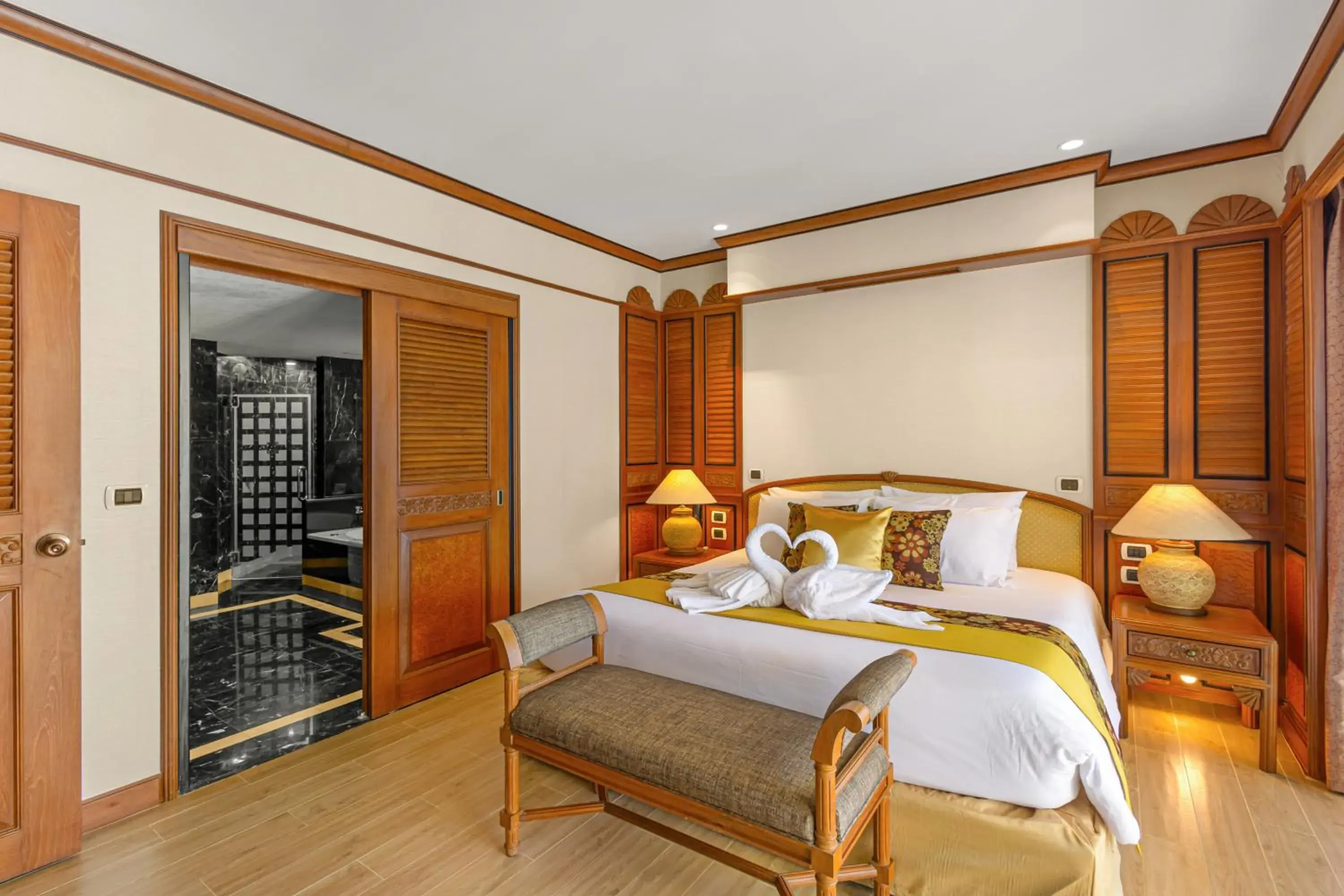 Royal Suite (2 bedrooms) in Royal Cliff Grand Hotel Pattaya Royal Suite (2 bedrooms) in Royal Cliff Grand Hotel Pattaya