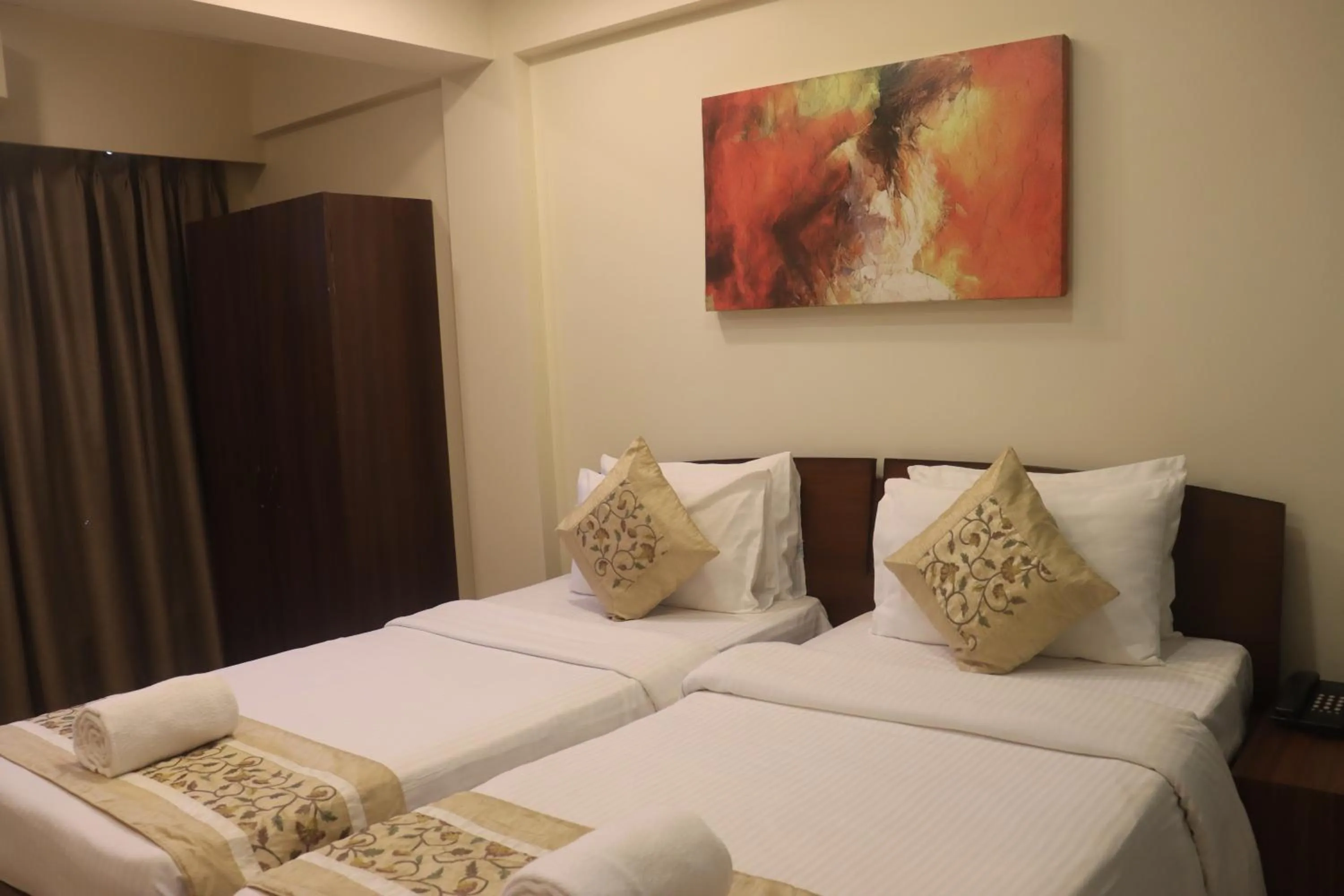 Bed in Turtle Beach Resort - Morjim