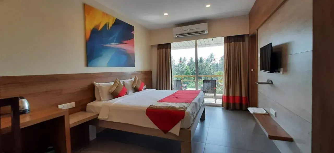 Executive Pool View Room with Balcony in Turtle Beach Resort - Morjim Executive Pool View Room with Balcony in Turtle Beach Resort - Morjim