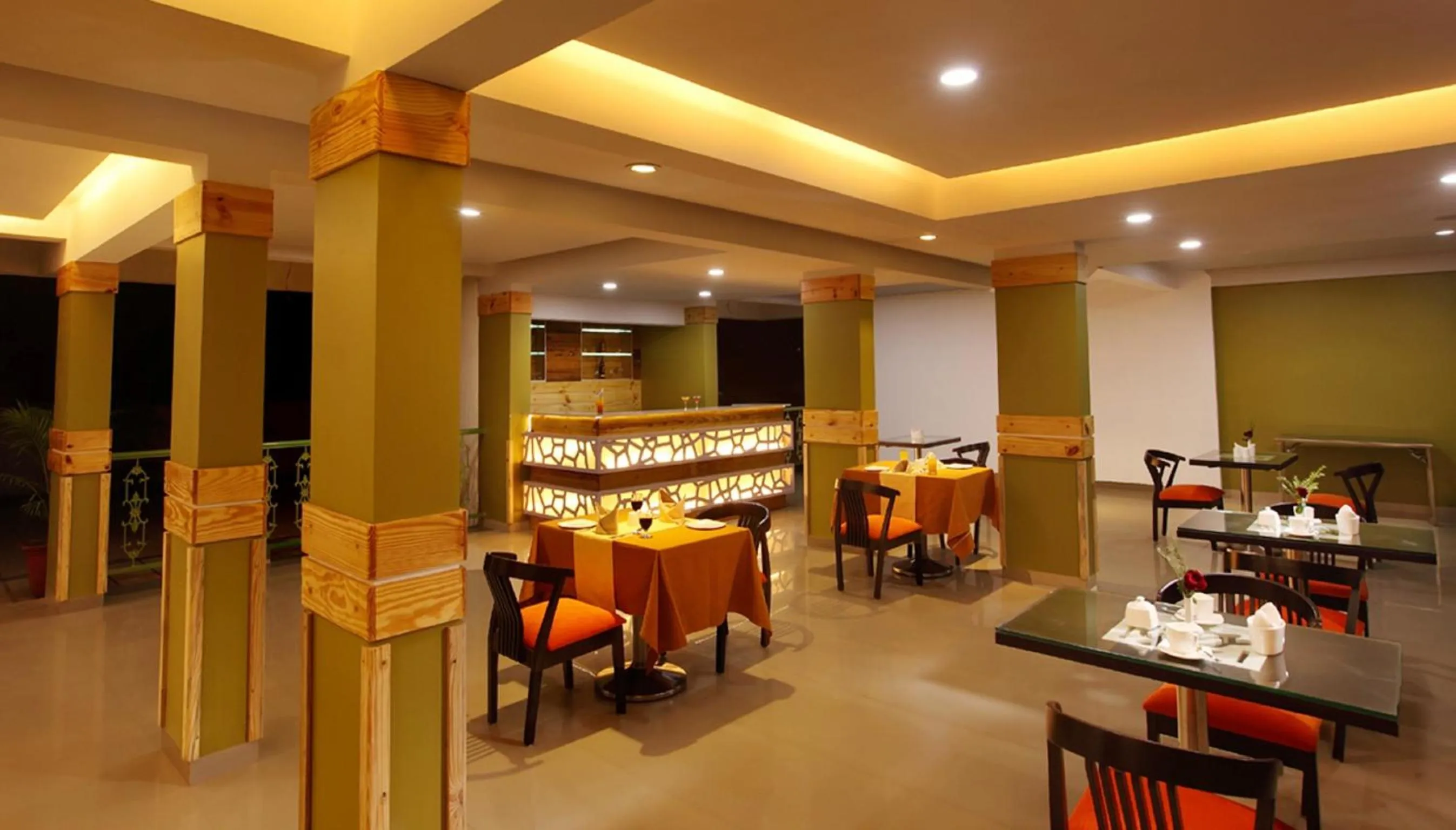 Restaurant/places to eat in Turtle Beach Resort - Morjim