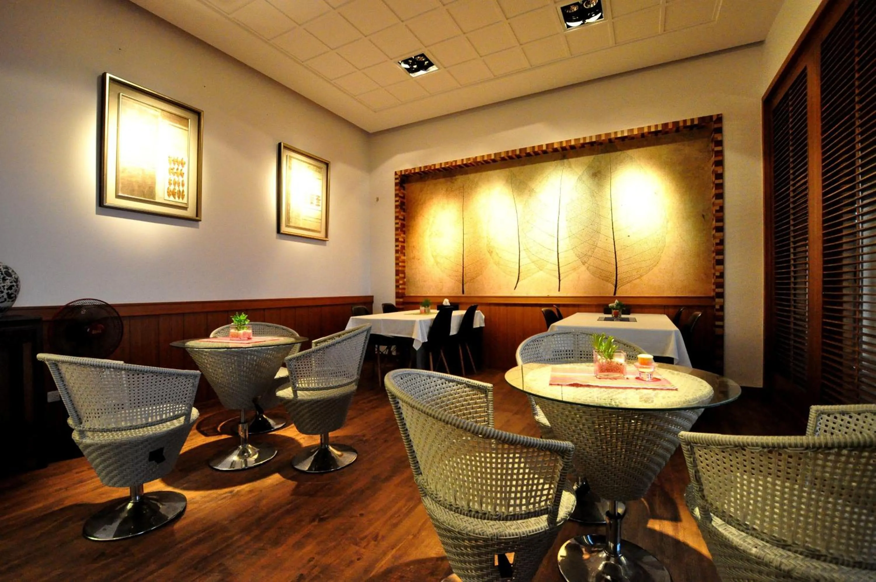 Restaurant/places to eat in Hai Yuansu 178