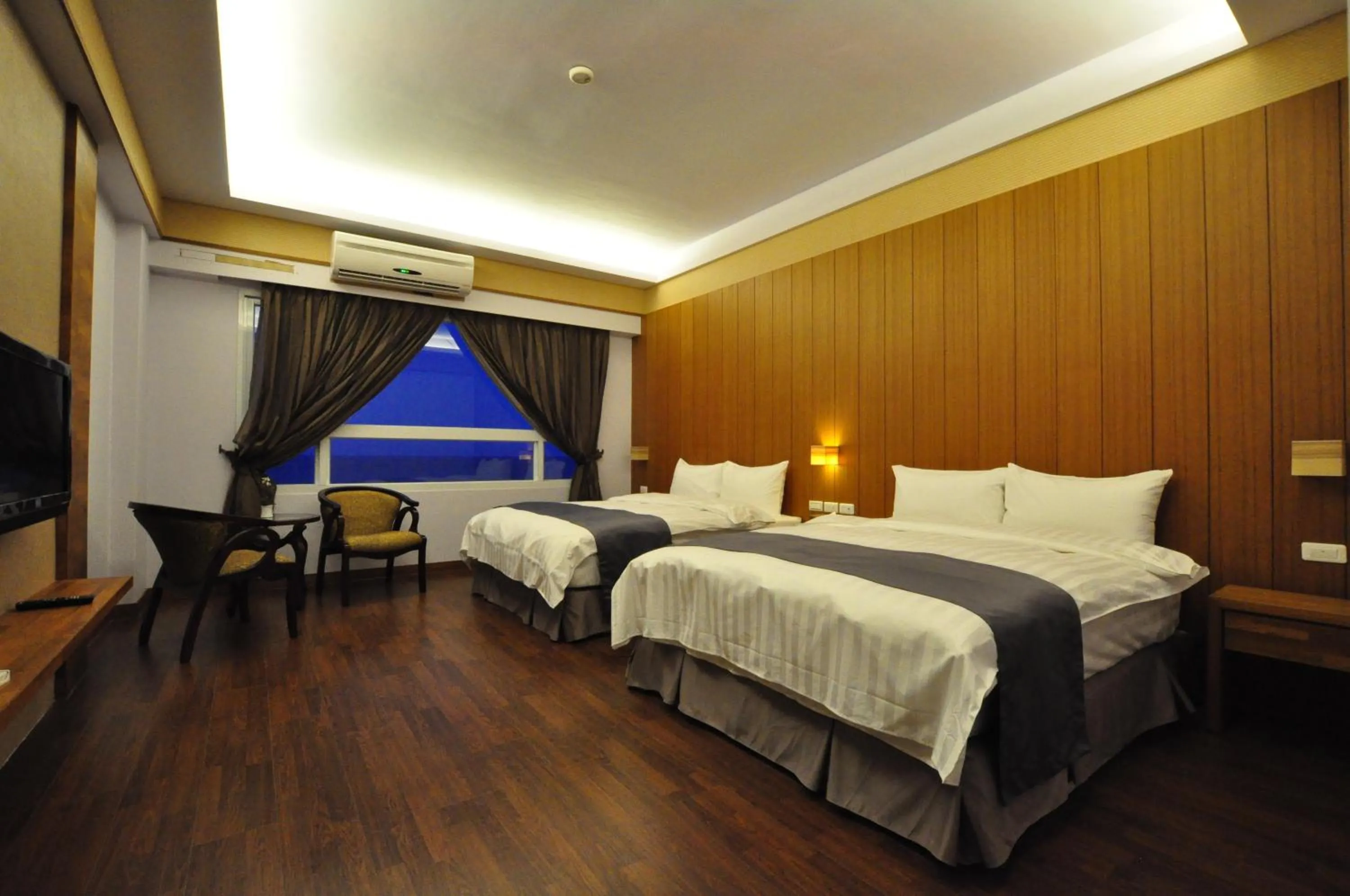 Photo of the whole room, Bed in Hai Yuansu 178