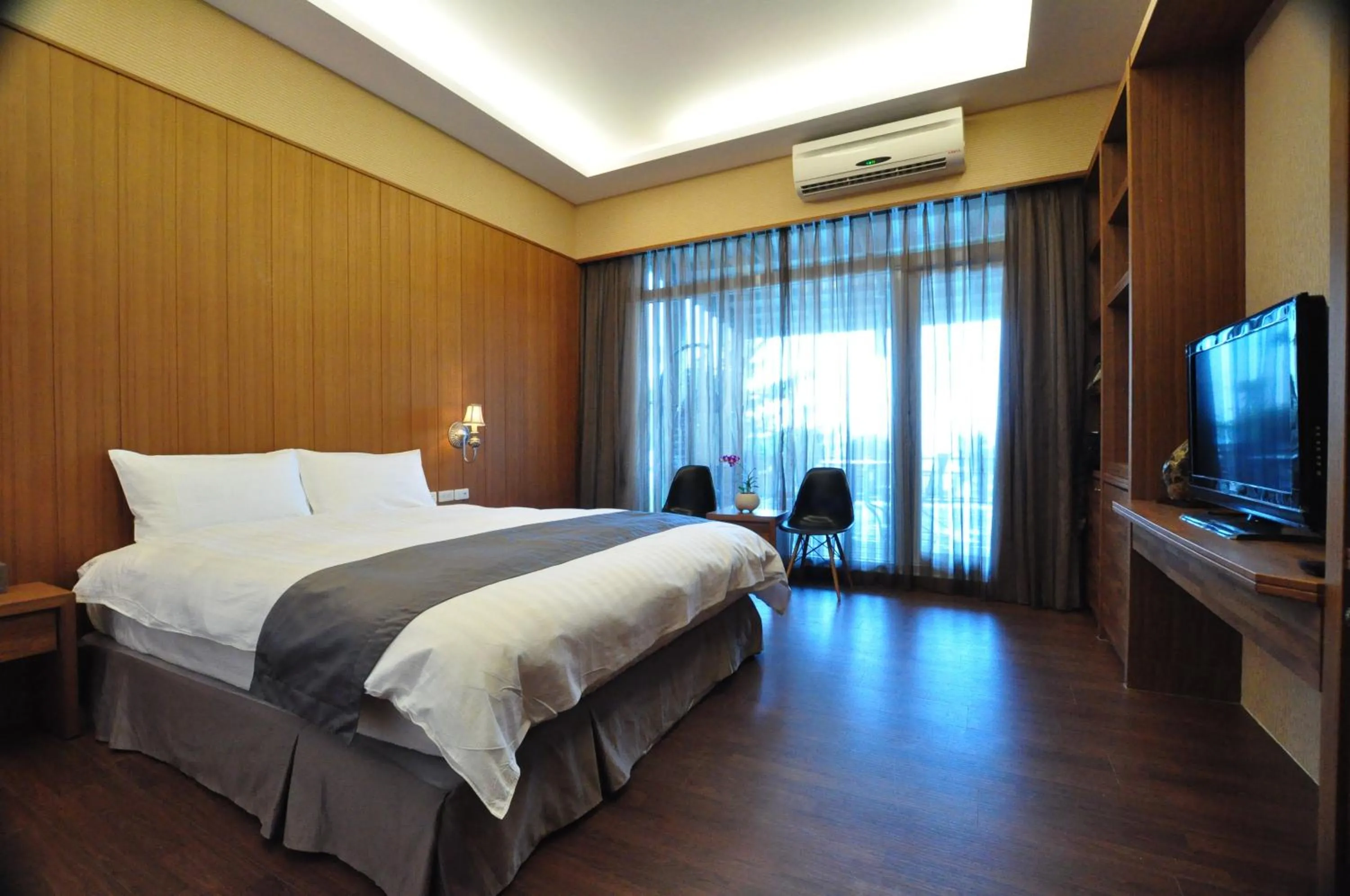 Photo of the whole room, Bed in Hai Yuansu 178