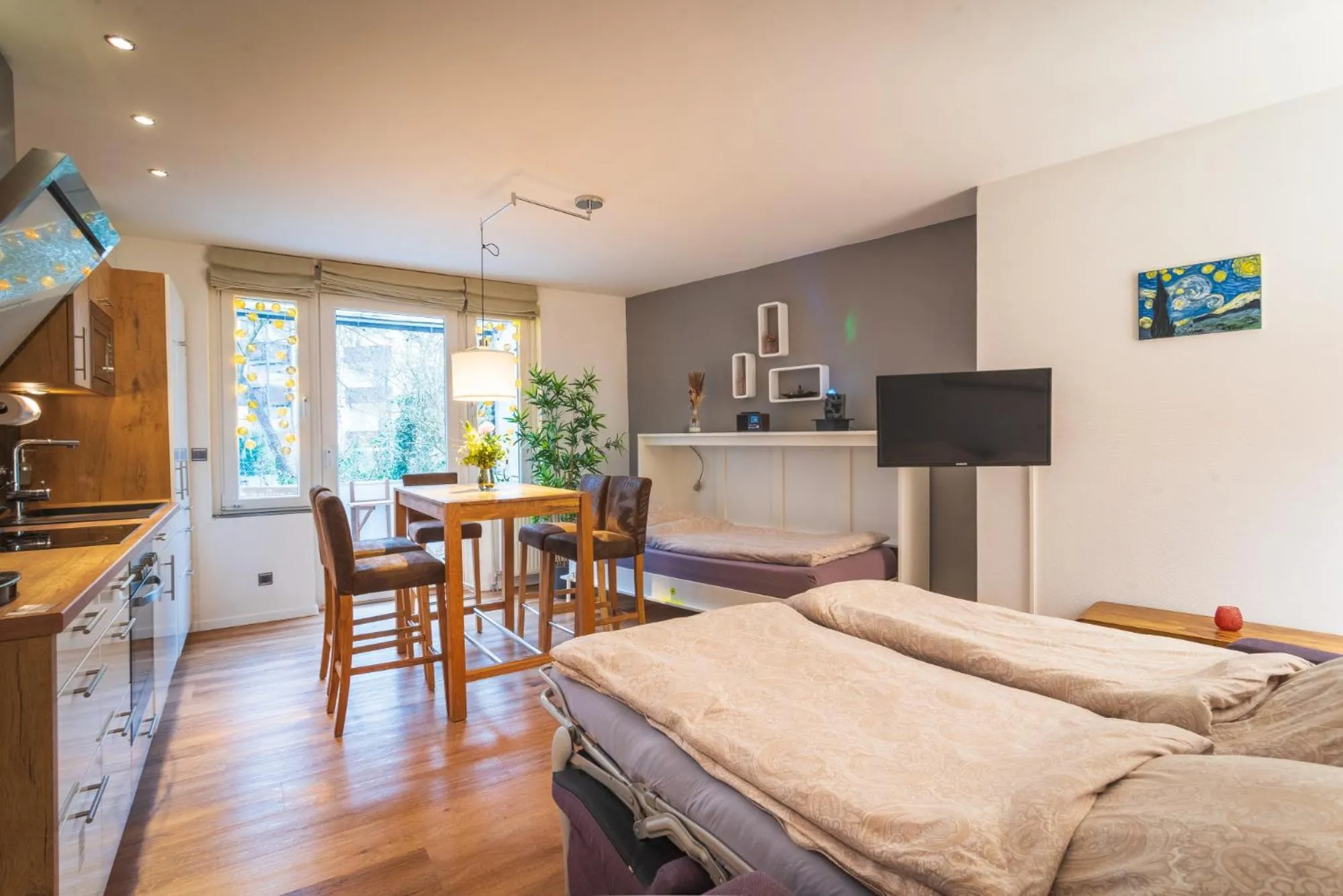 Bed in Apartment Hannover Top Citylage