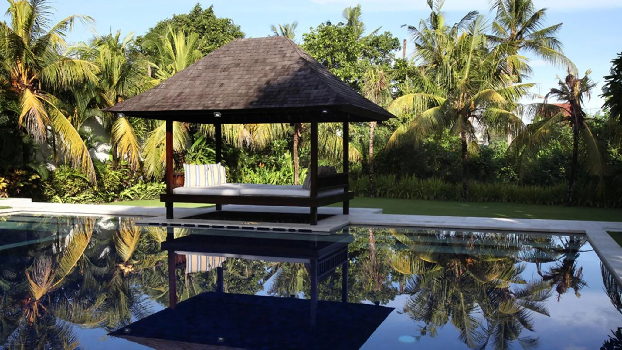 Garden view in Villa Asante