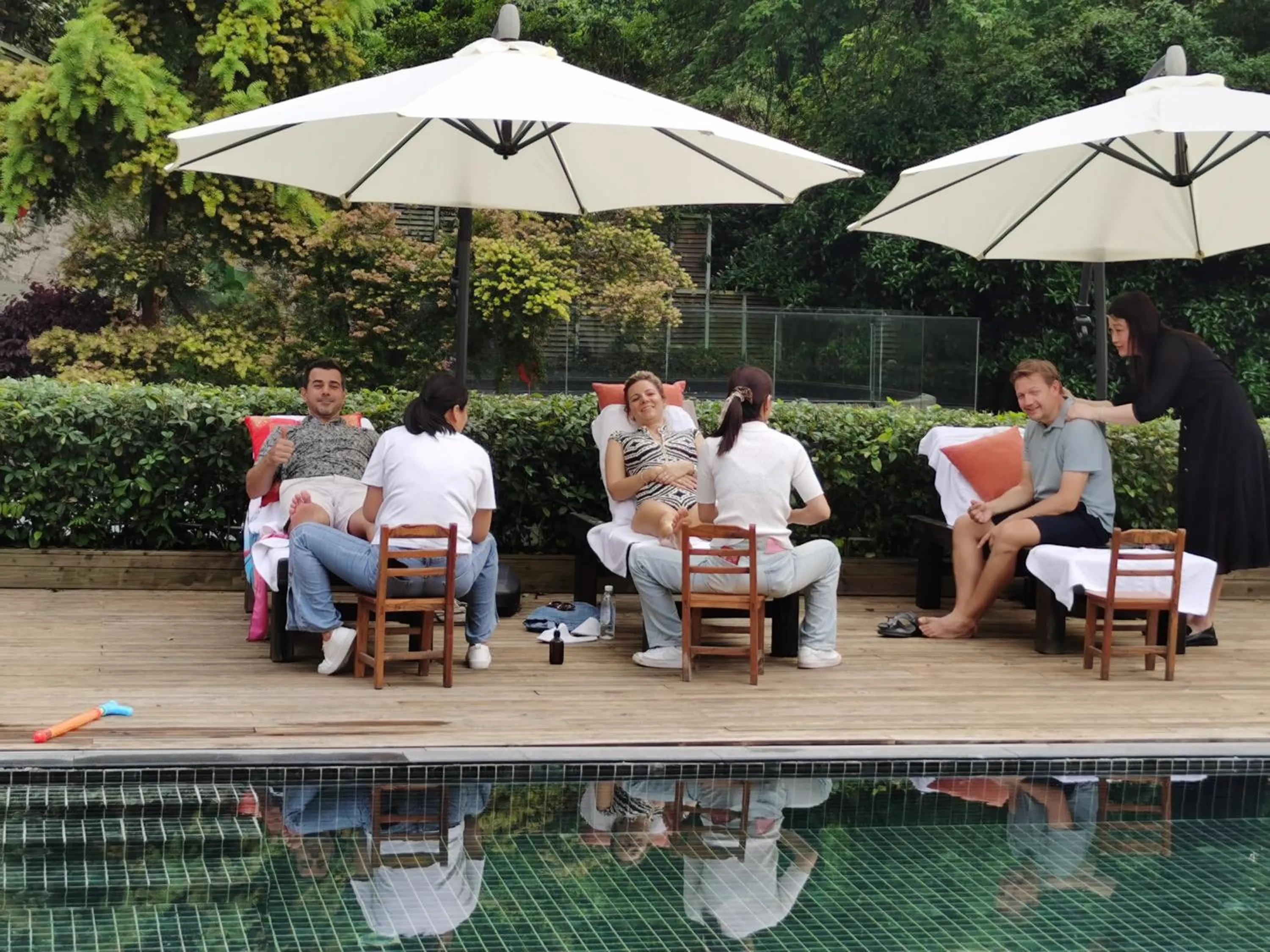 Seating area in Yangshuo River Lodge Hotel - Airport or TS Free pick up over 3 nights