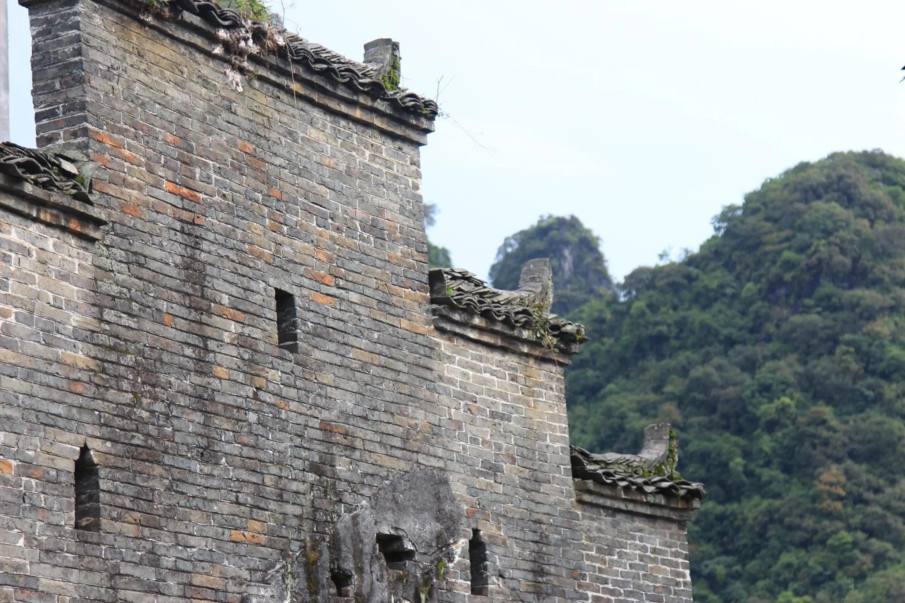Nearby landmark in Yangshuo River Lodge Hotel - Airport or TS Free pick up over 3 nights