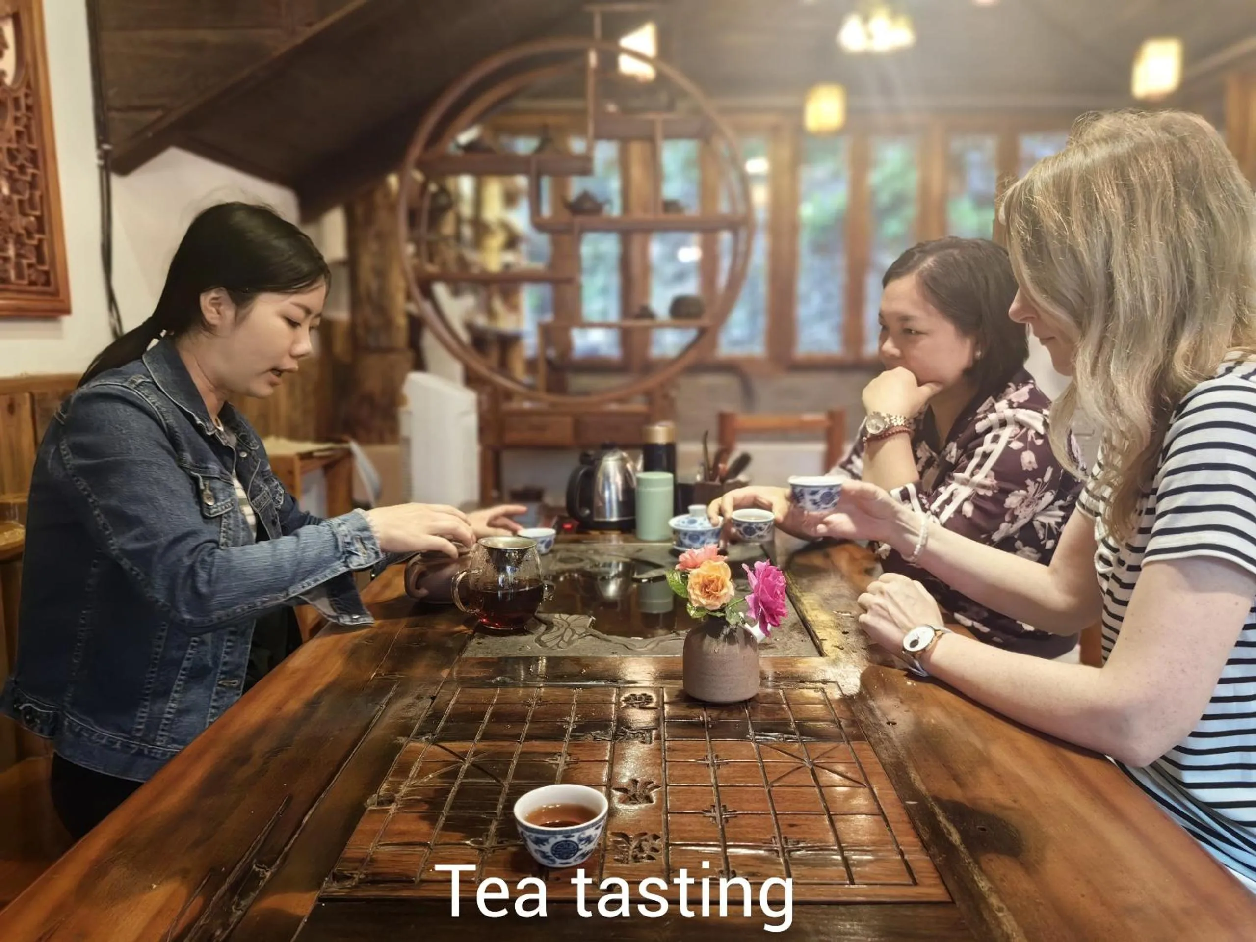 People in Yangshuo River Lodge Hotel - Airport or TS Free pick up over 3 nights