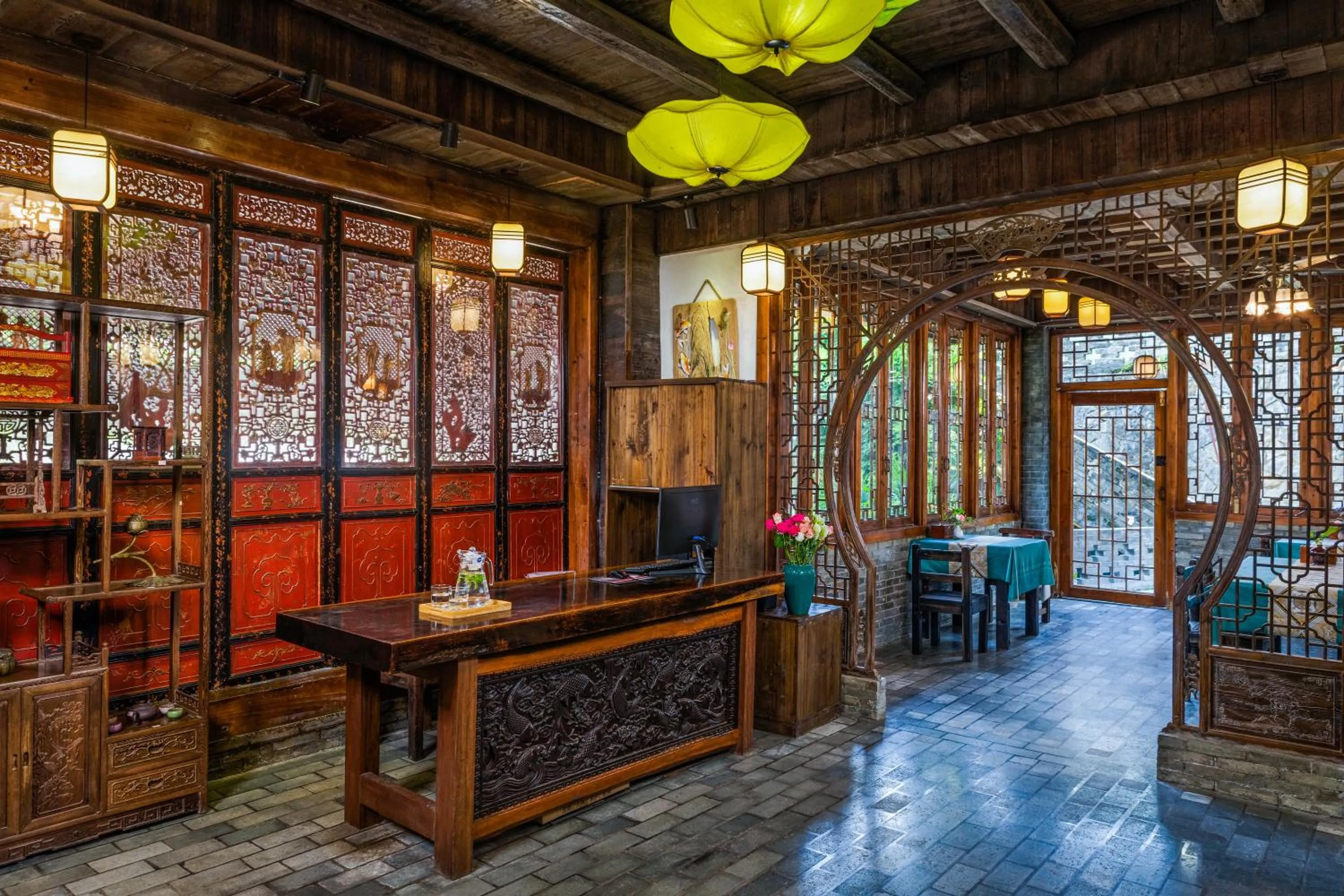Lobby or reception in Yangshuo River Lodge Hotel - Airport or TS Free pick up over 3 nights