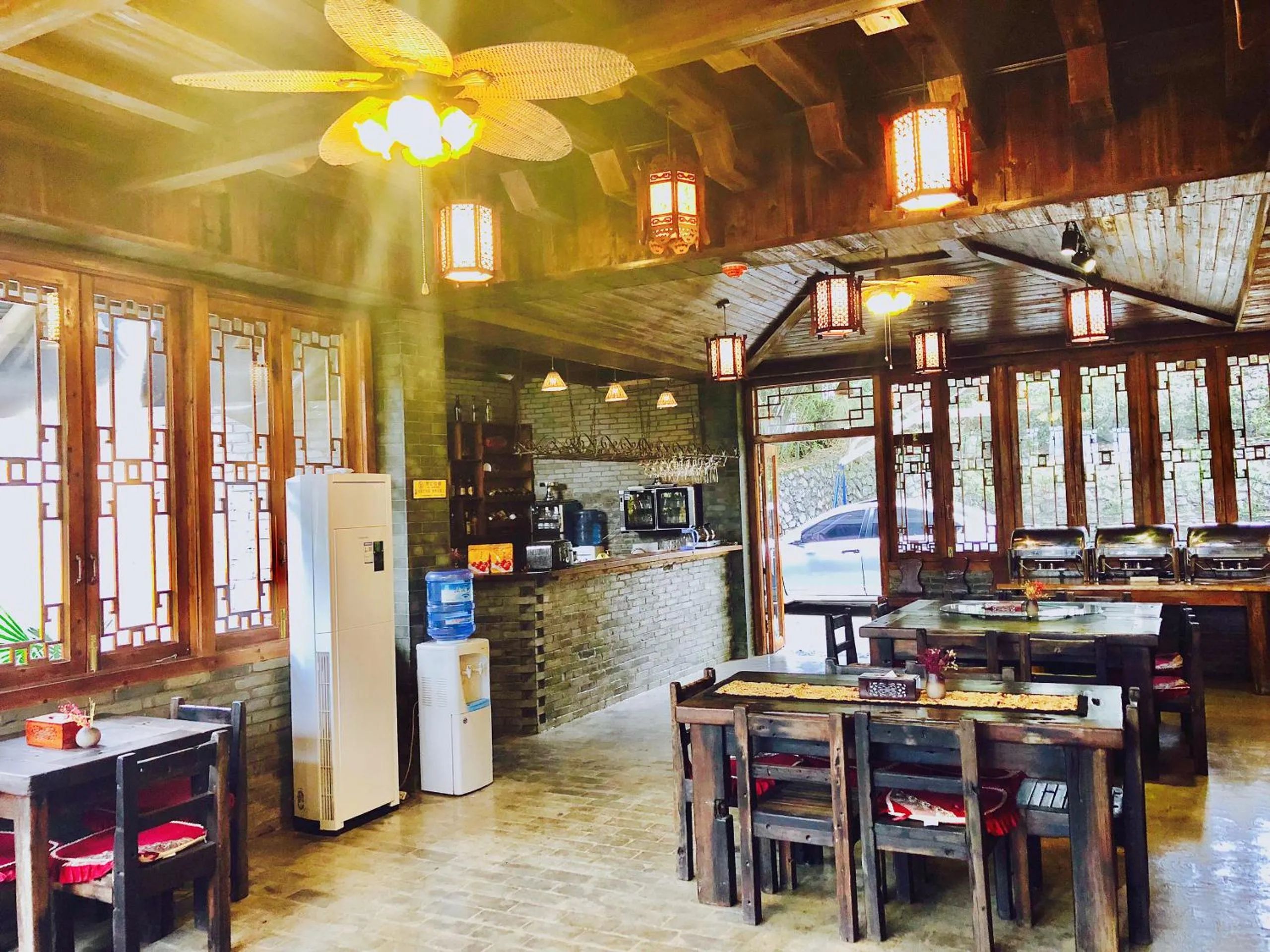 Restaurant/places to eat in Yangshuo River Lodge Hotel - Airport or TS Free pick up over 3 nights