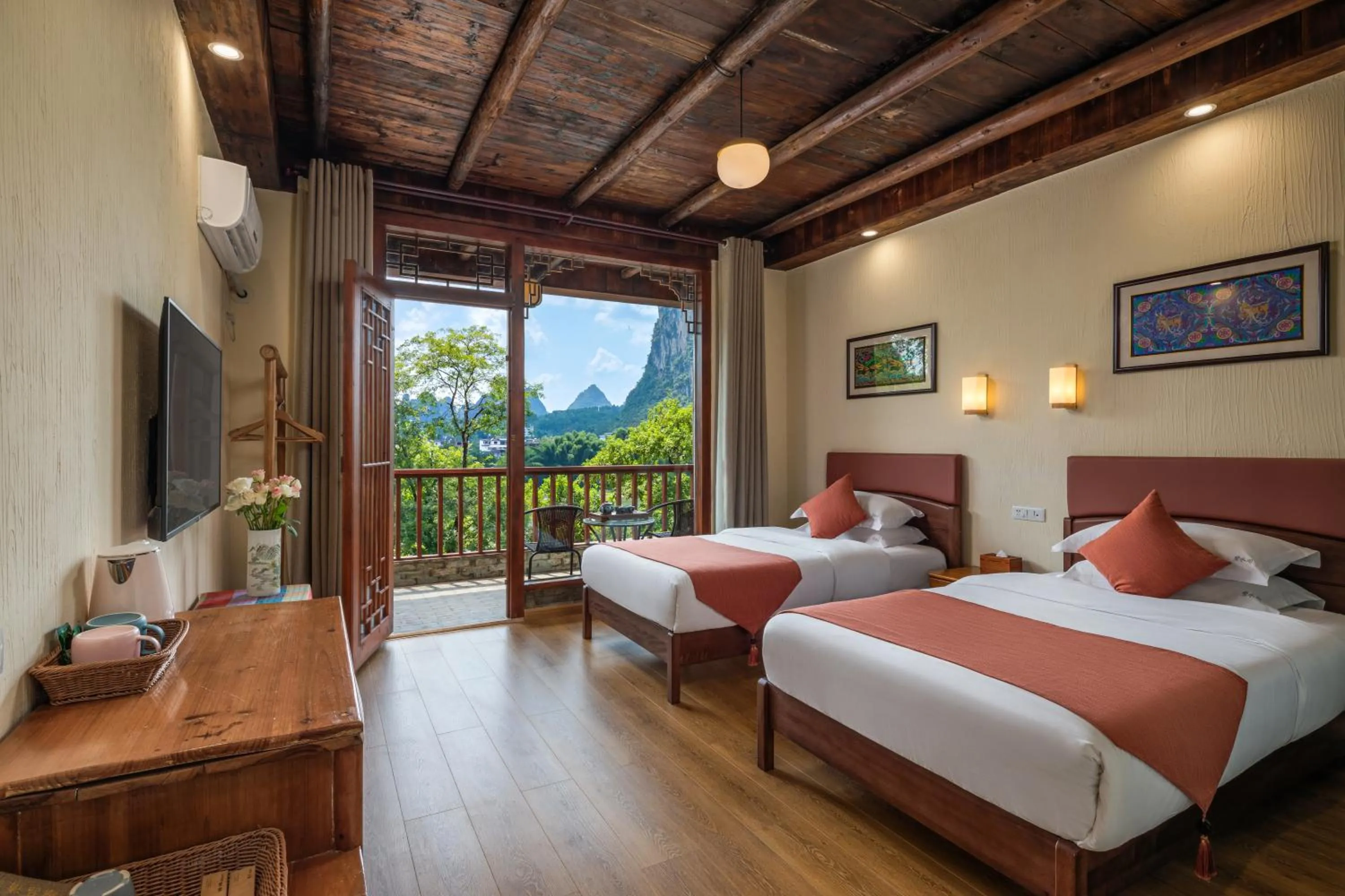 Balcony/Terrace, Bed in Yangshuo River Lodge Hotel - Airport or TS Free pick up over 3 nights