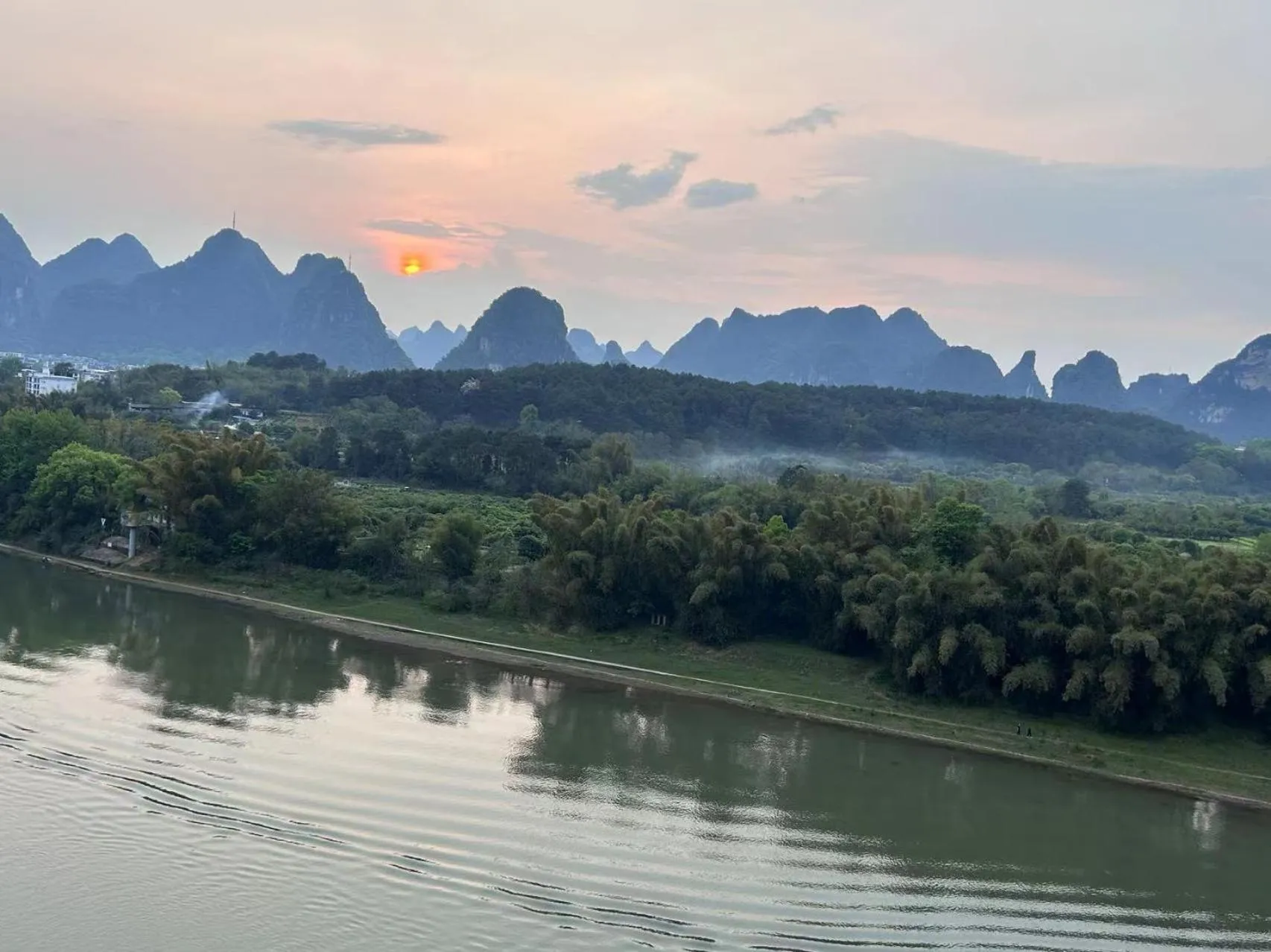 Nearby landmark in Yangshuo River Lodge Hotel - Airport or TS Free pick up over 3 nights