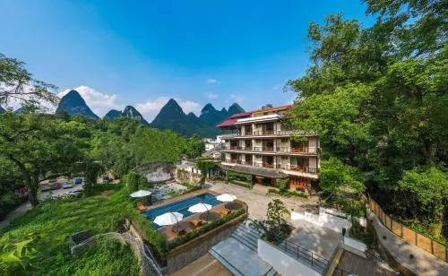 Yangshuo River Lodge Hotel - Airport or TS Free pick up over 3 nights
