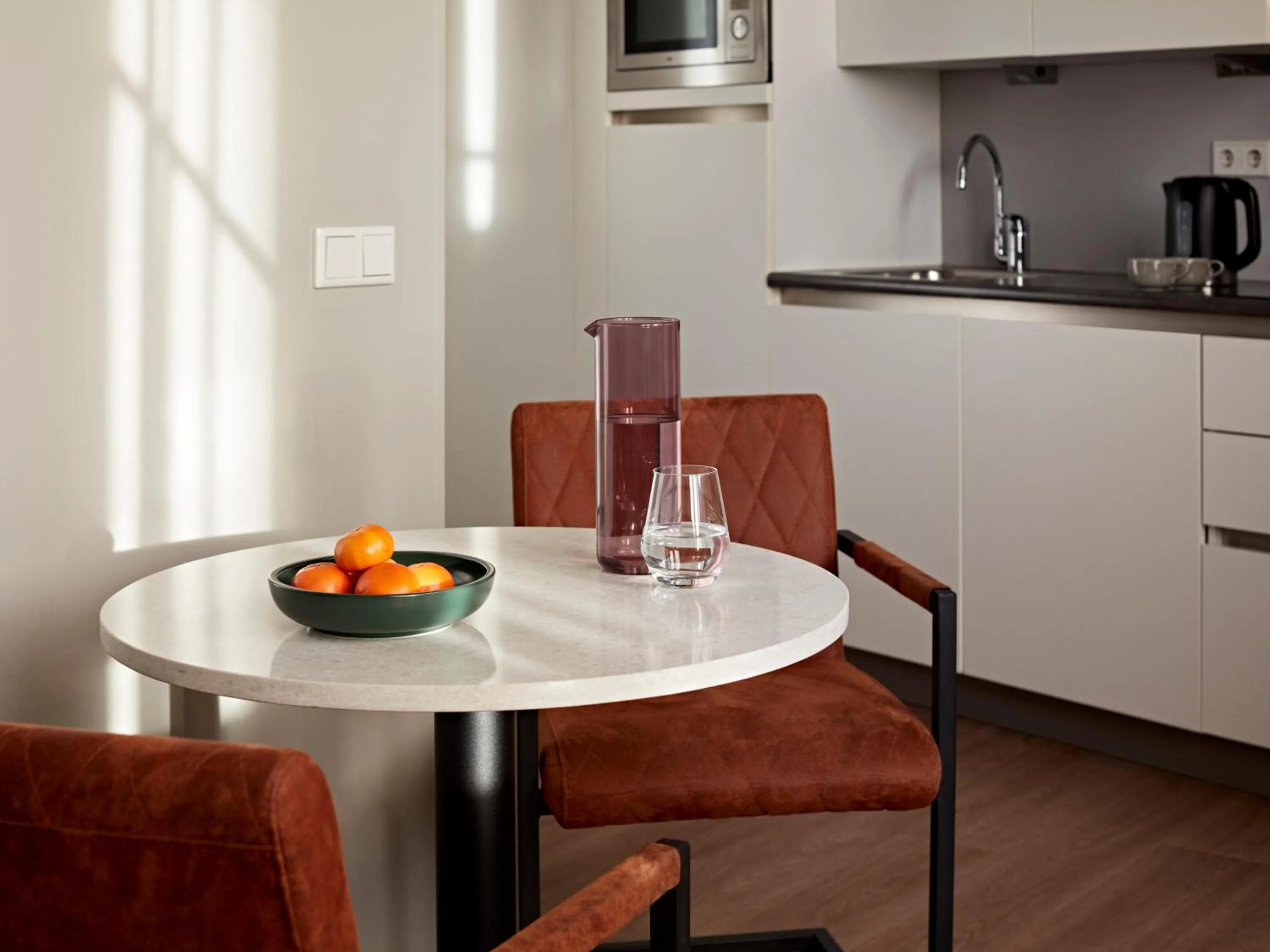 Coffee/tea facilities in YAYS Amsterdam Maritime by Numa