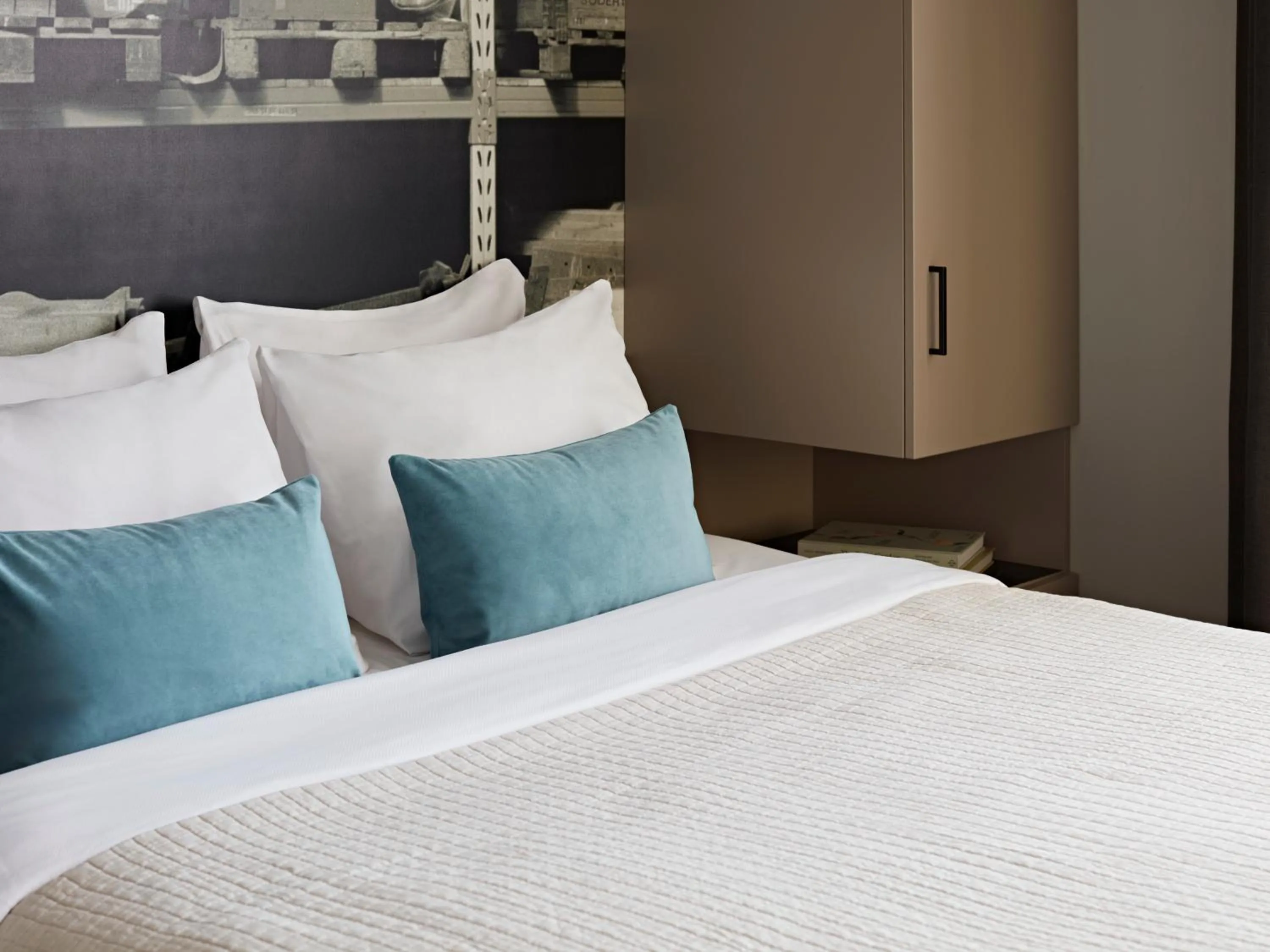 Bed in YAYS Amsterdam Maritime by Numa