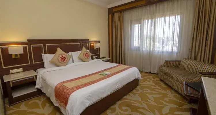 Bed in Hotel Dynasty Bed in Hotel Dynasty