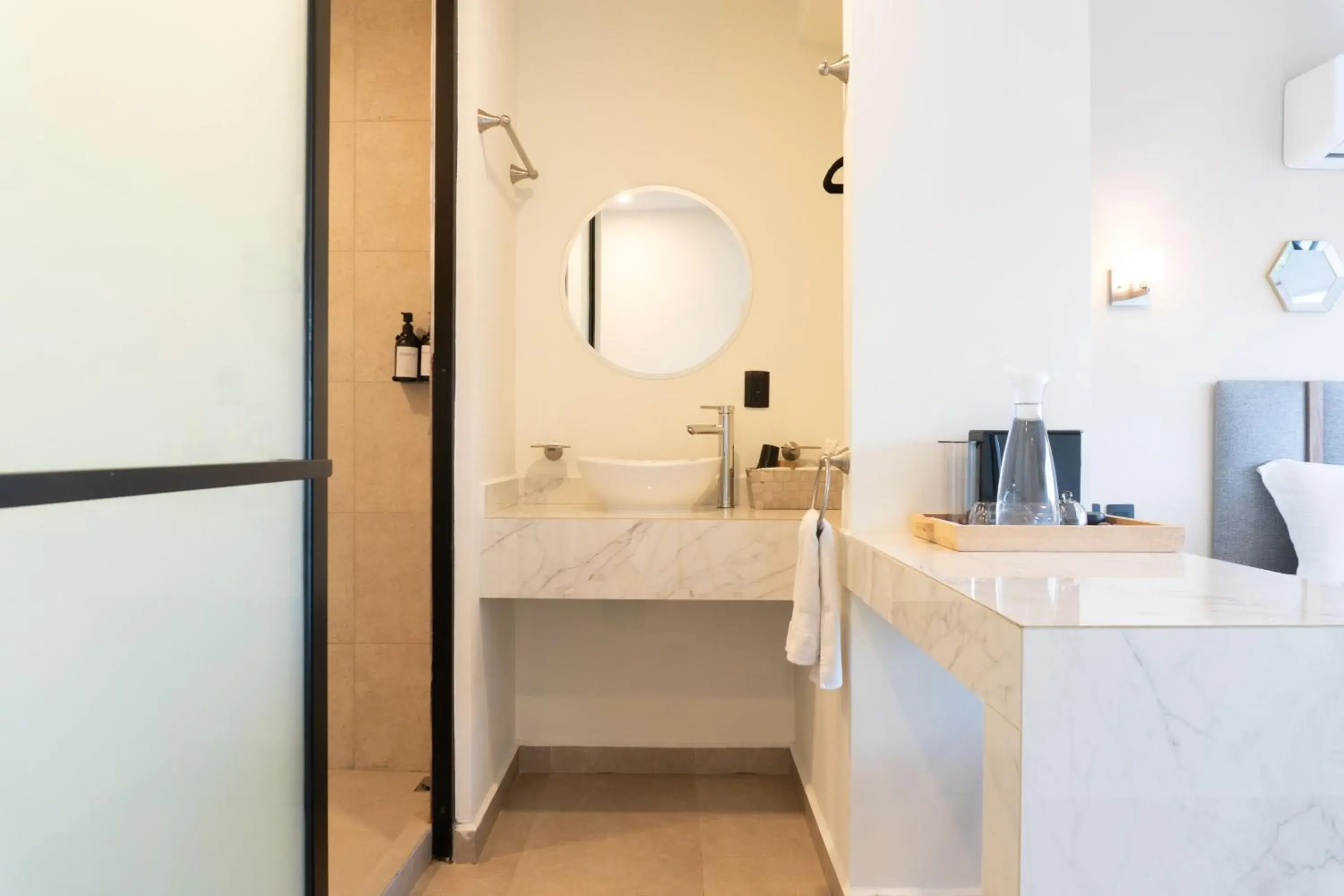 Bathroom in Colmena Hotel Los Cabos Marina Bathroom in Colmena Hotel Los Cabos Marina