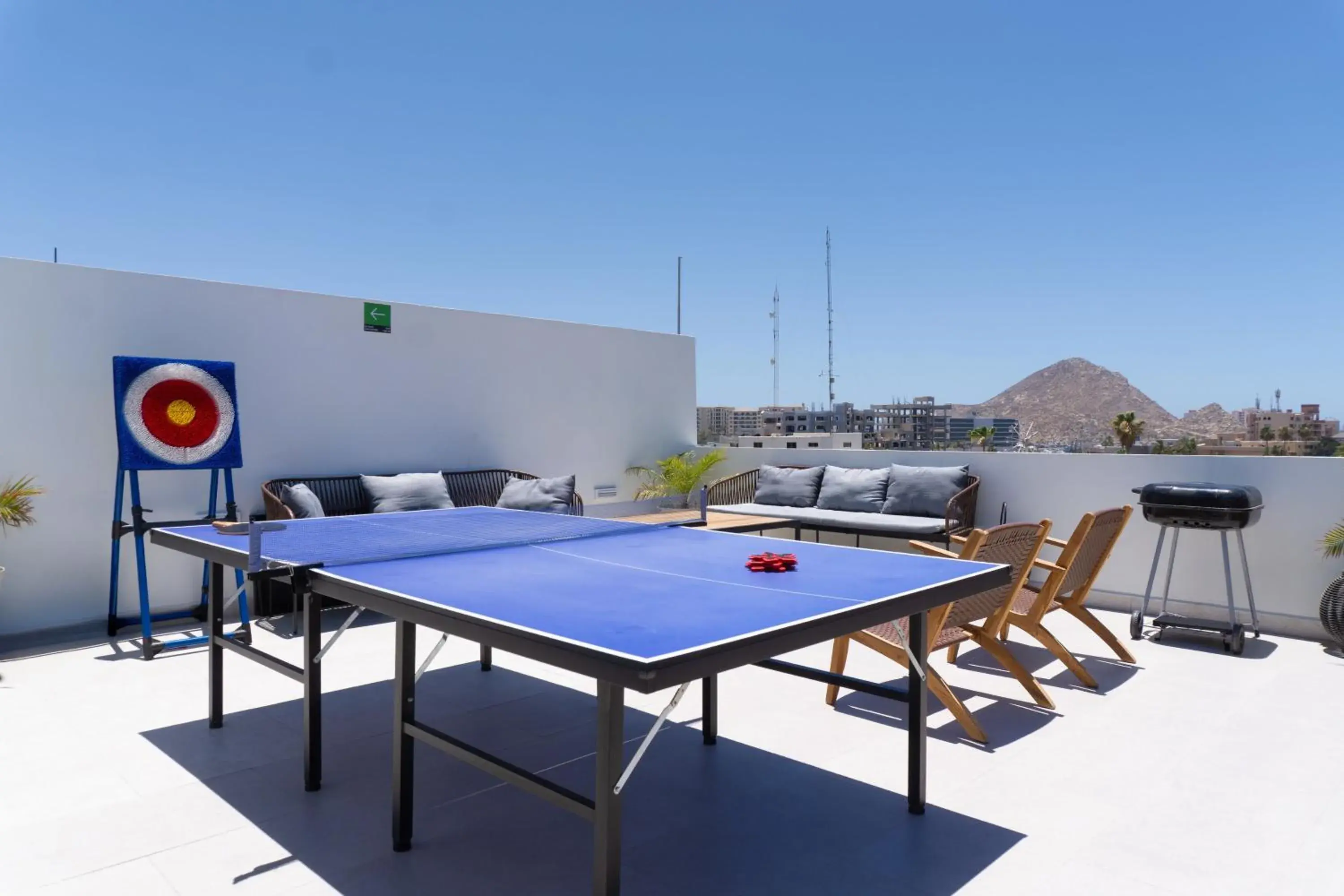 Lounge or bar in Colmena Hotel Los Cabos Marina Lounge or bar in Colmena Hotel Los Cabos Marina