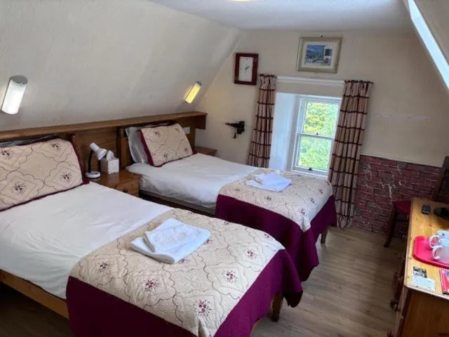 Bed in Cumberland Hotel