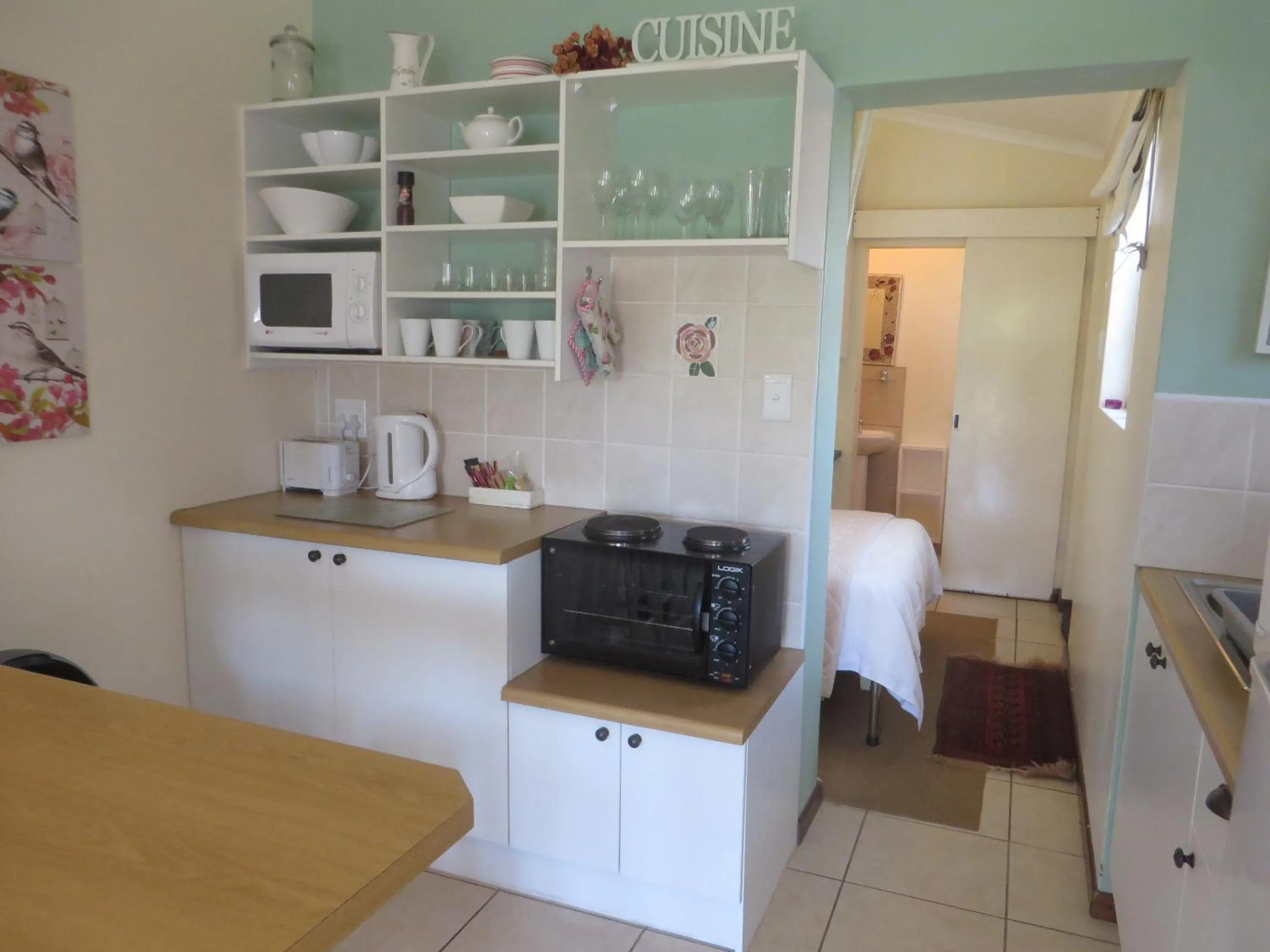 Coffee/tea facilities in Rose and Ale Self Catering Units