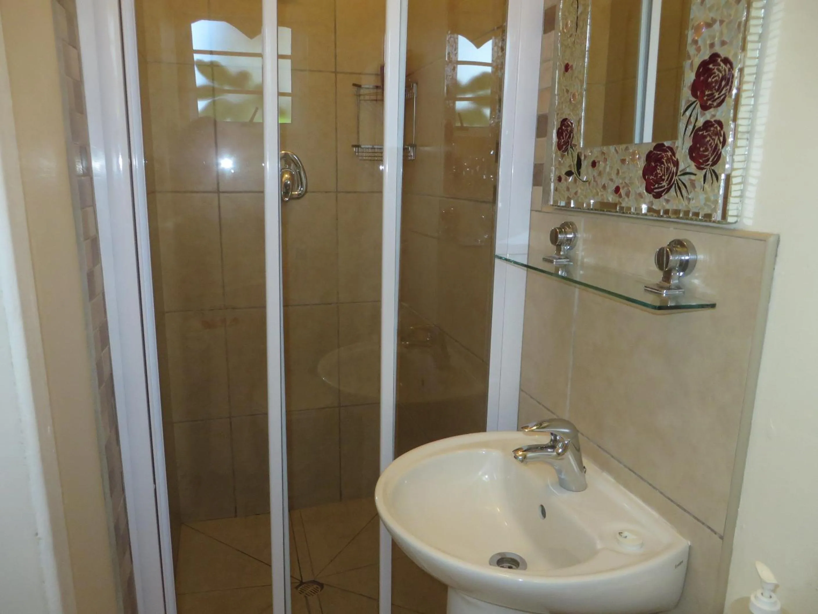 Shower in Rose and Ale Self Catering Units