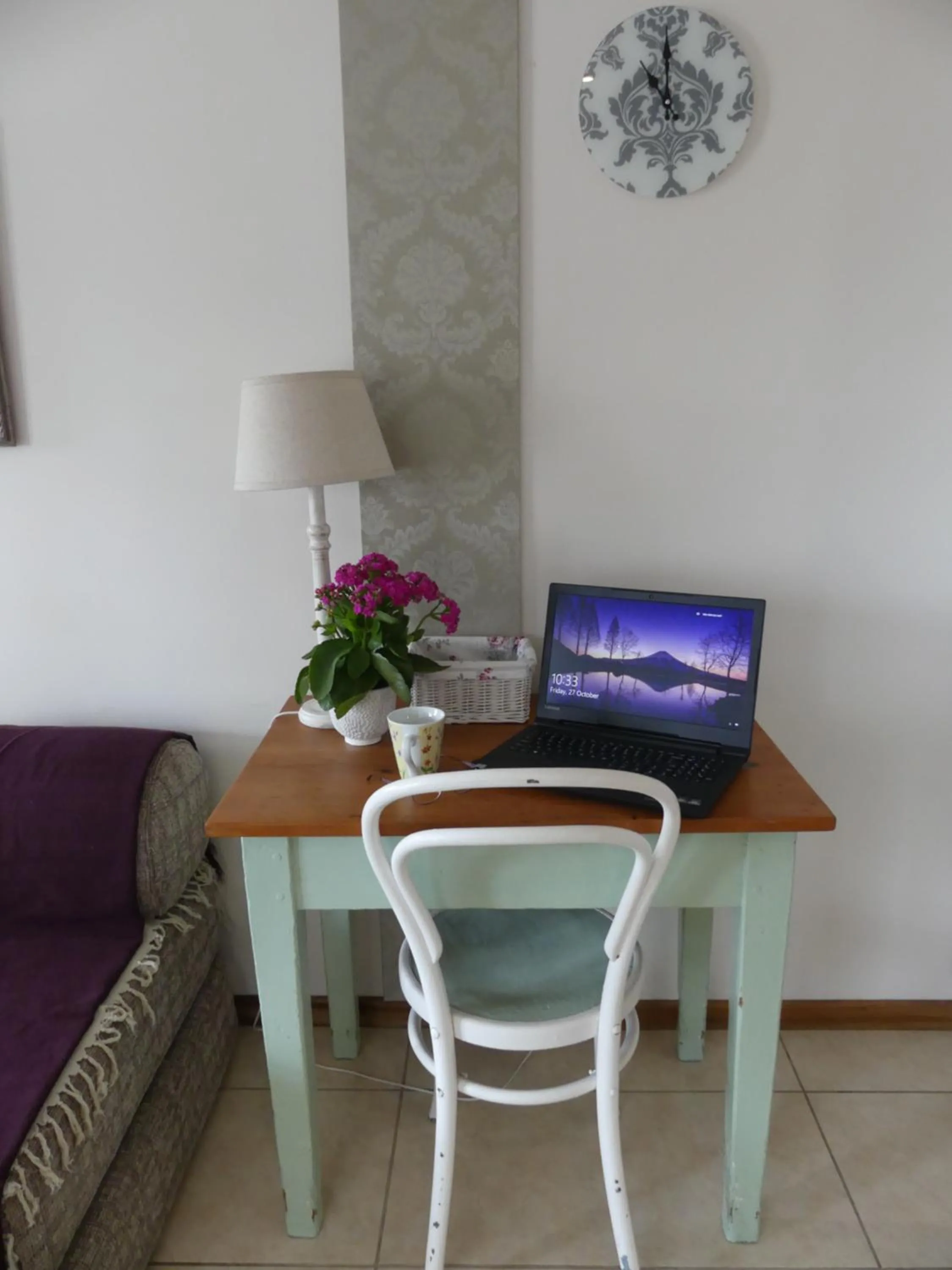 Seating area in Rose and Ale Self Catering Units