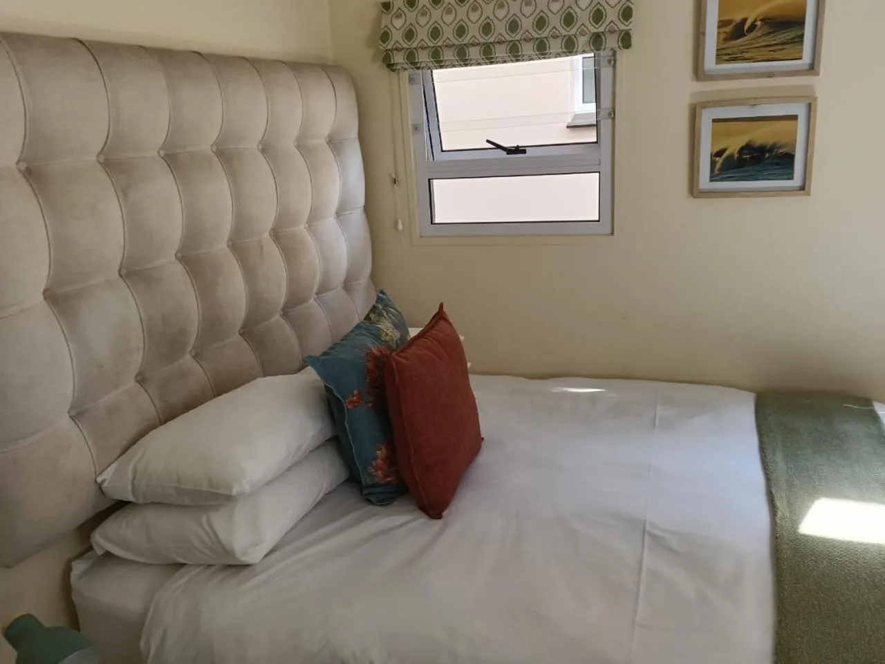 Bed in Rose and Ale Self Catering Units