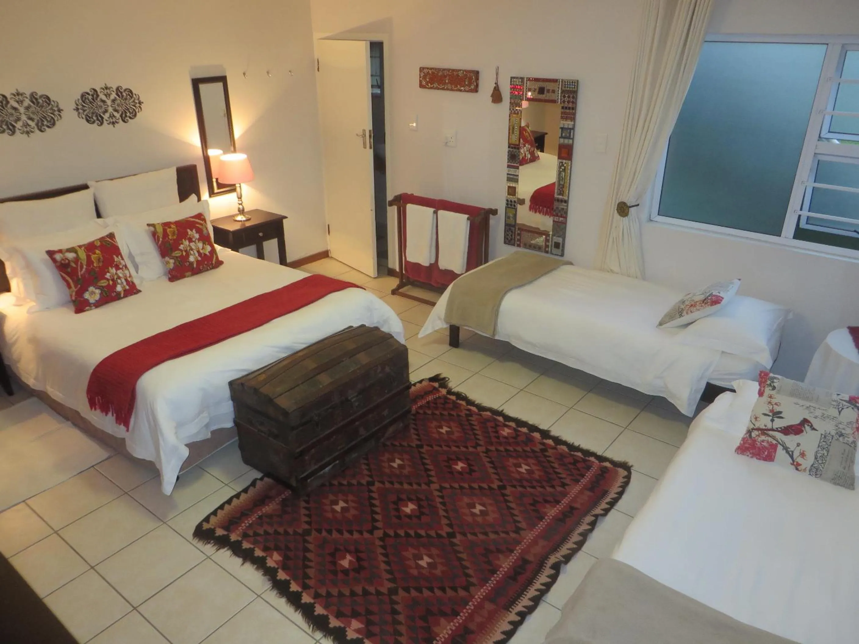 Bed in Rose and Ale Self Catering Units