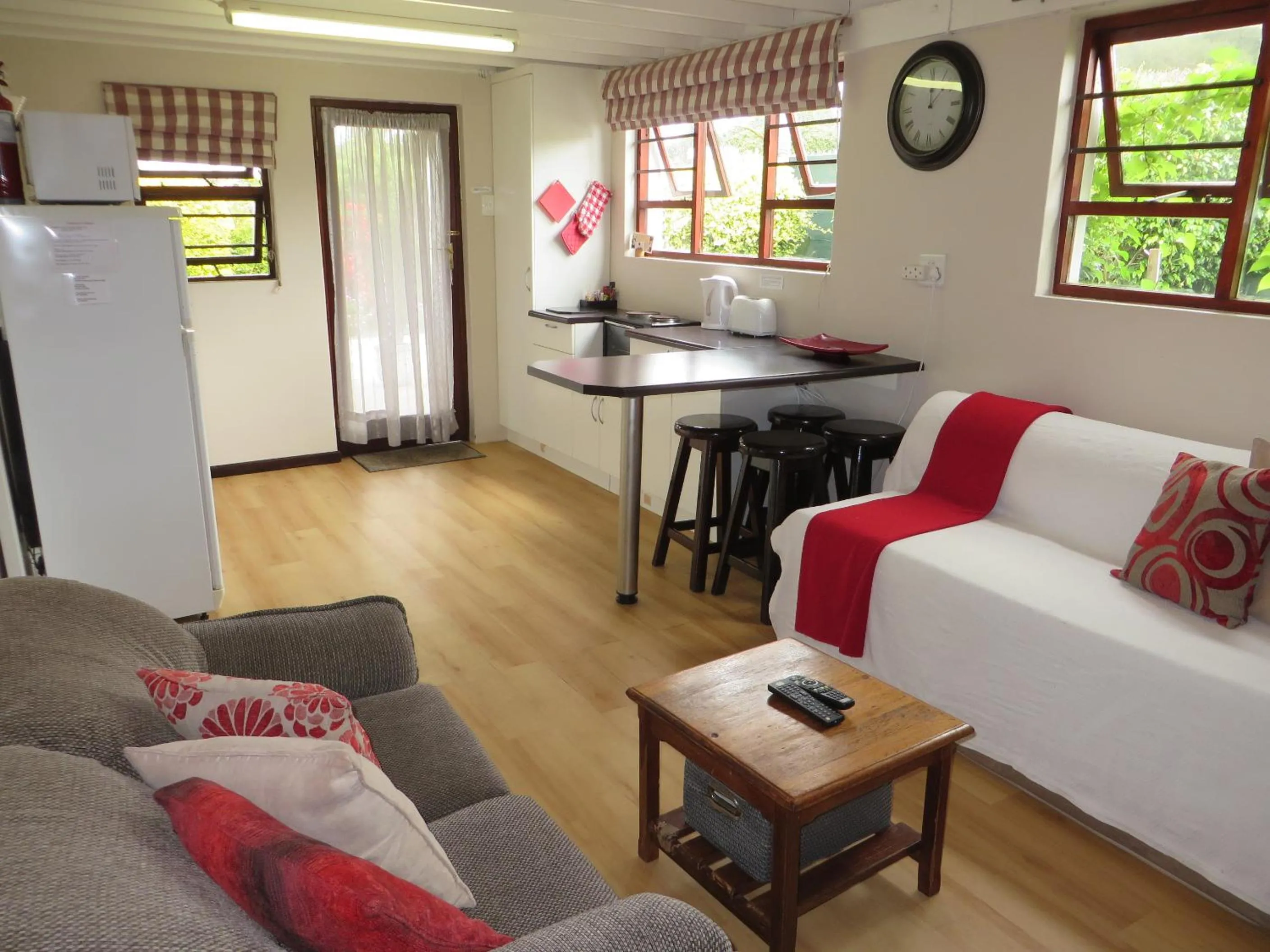 Kitchen or kitchenette in Rose and Ale Self Catering Units