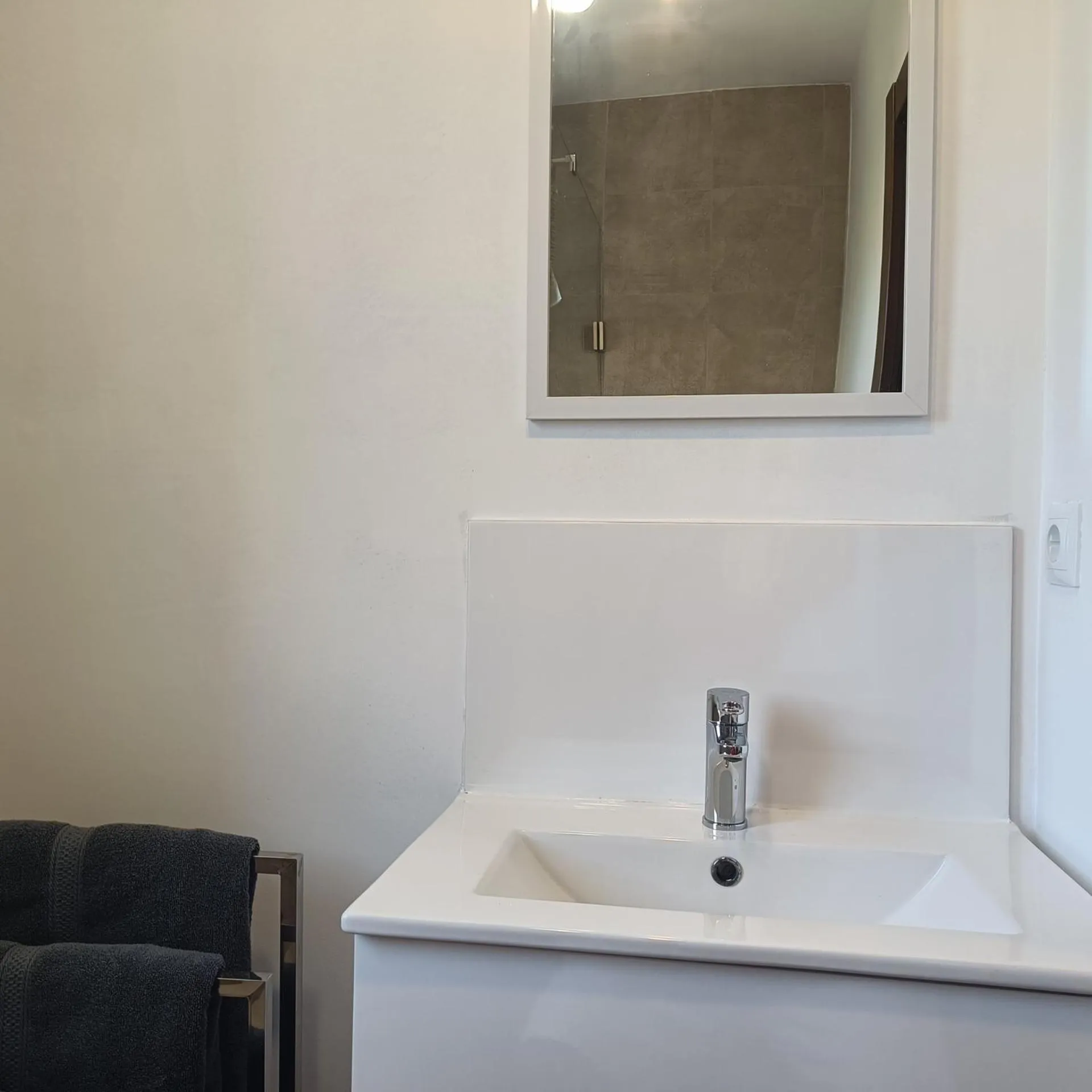 Bathroom in Duquesa Harbour Club Aparthotel