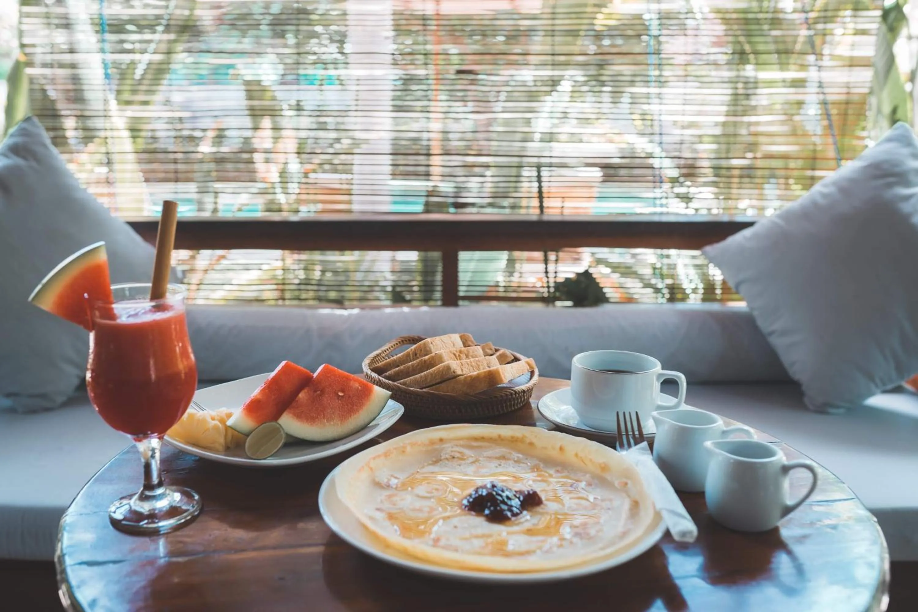 Breakfast in Guava Garden