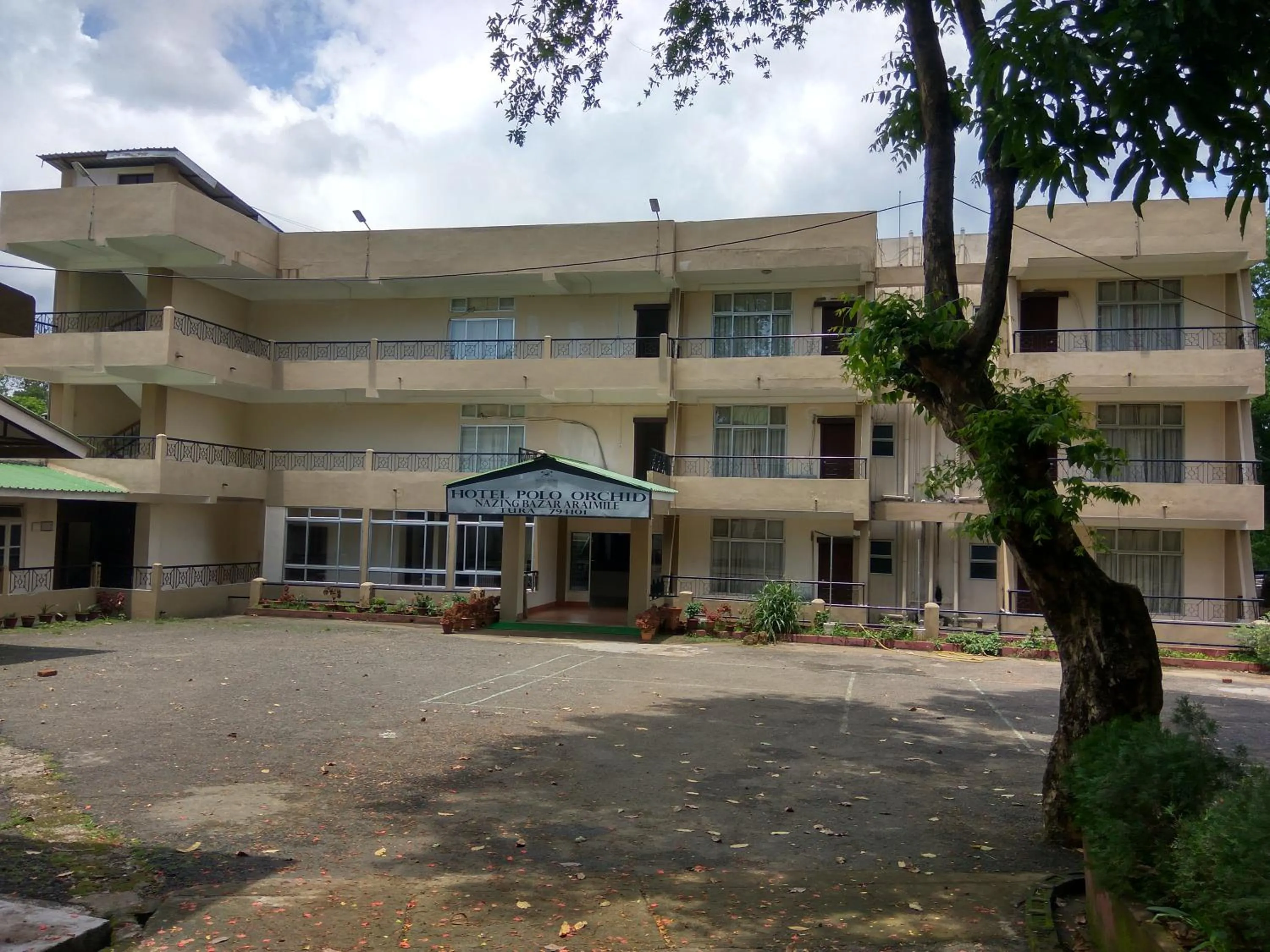 Property building in Polo Tura Hotel