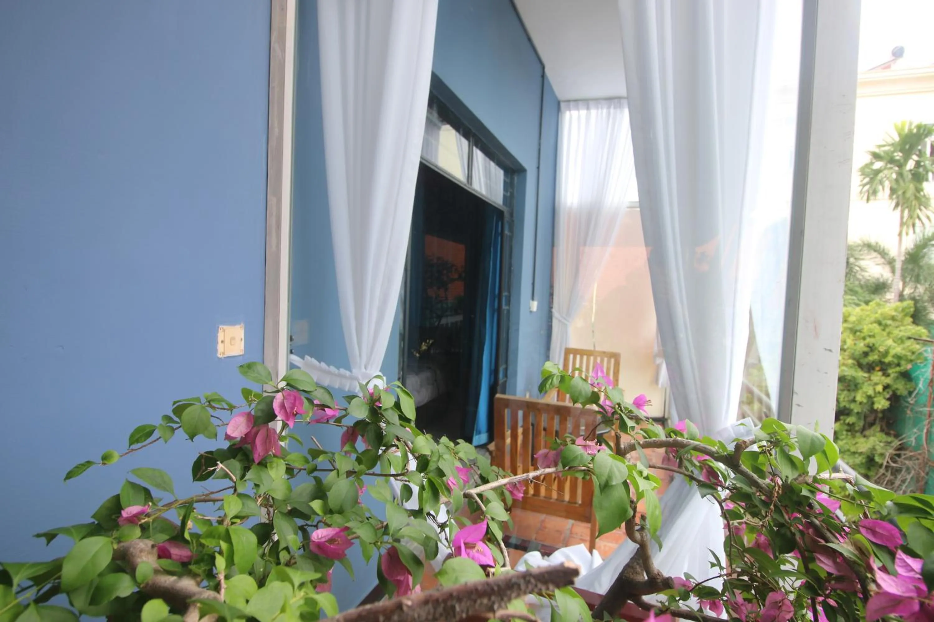 Patio in Bat Chum Villa