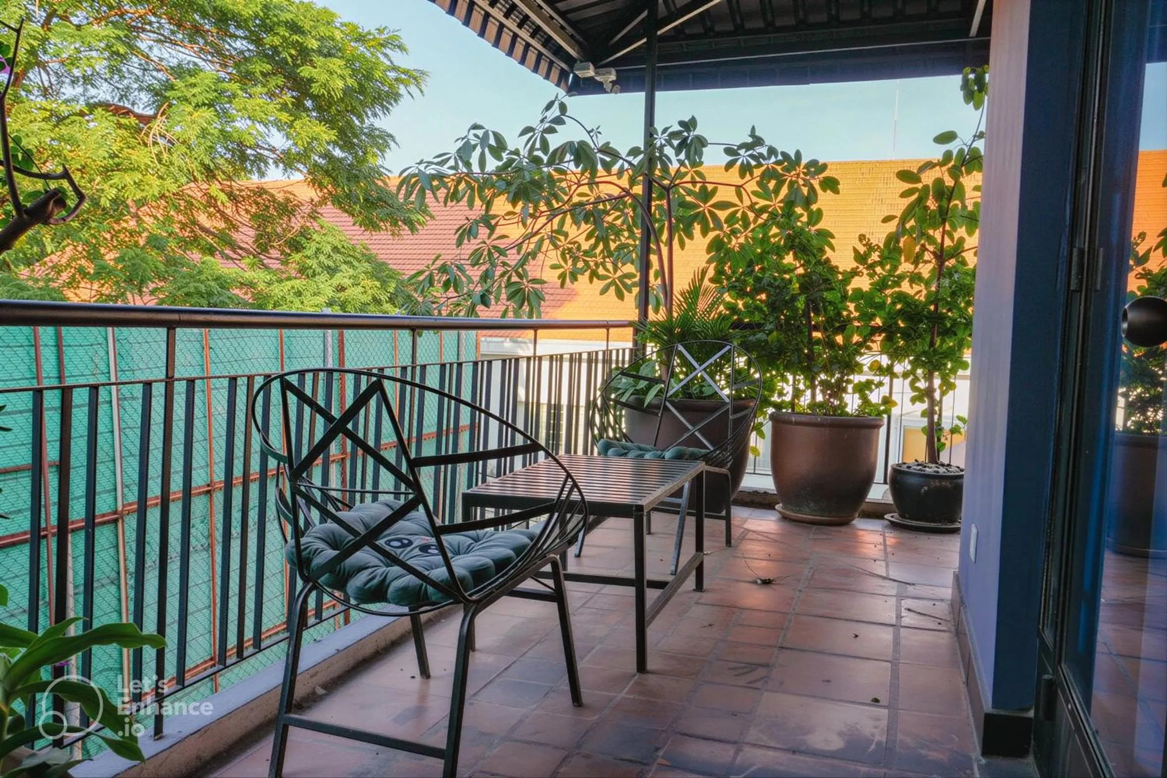 Patio in Bat Chum Villa