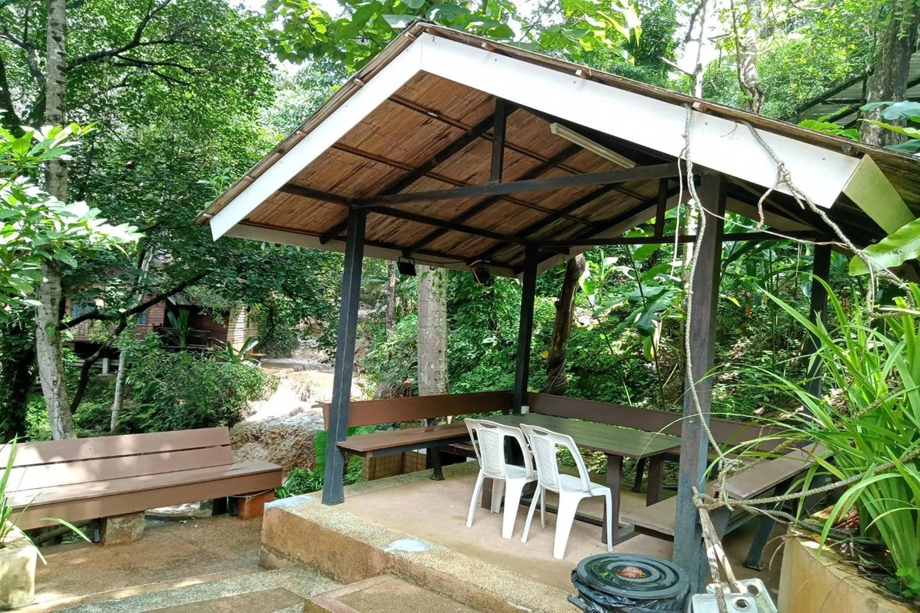 Property building in The Cascade - Mae Taeng Waterfall Bungalows