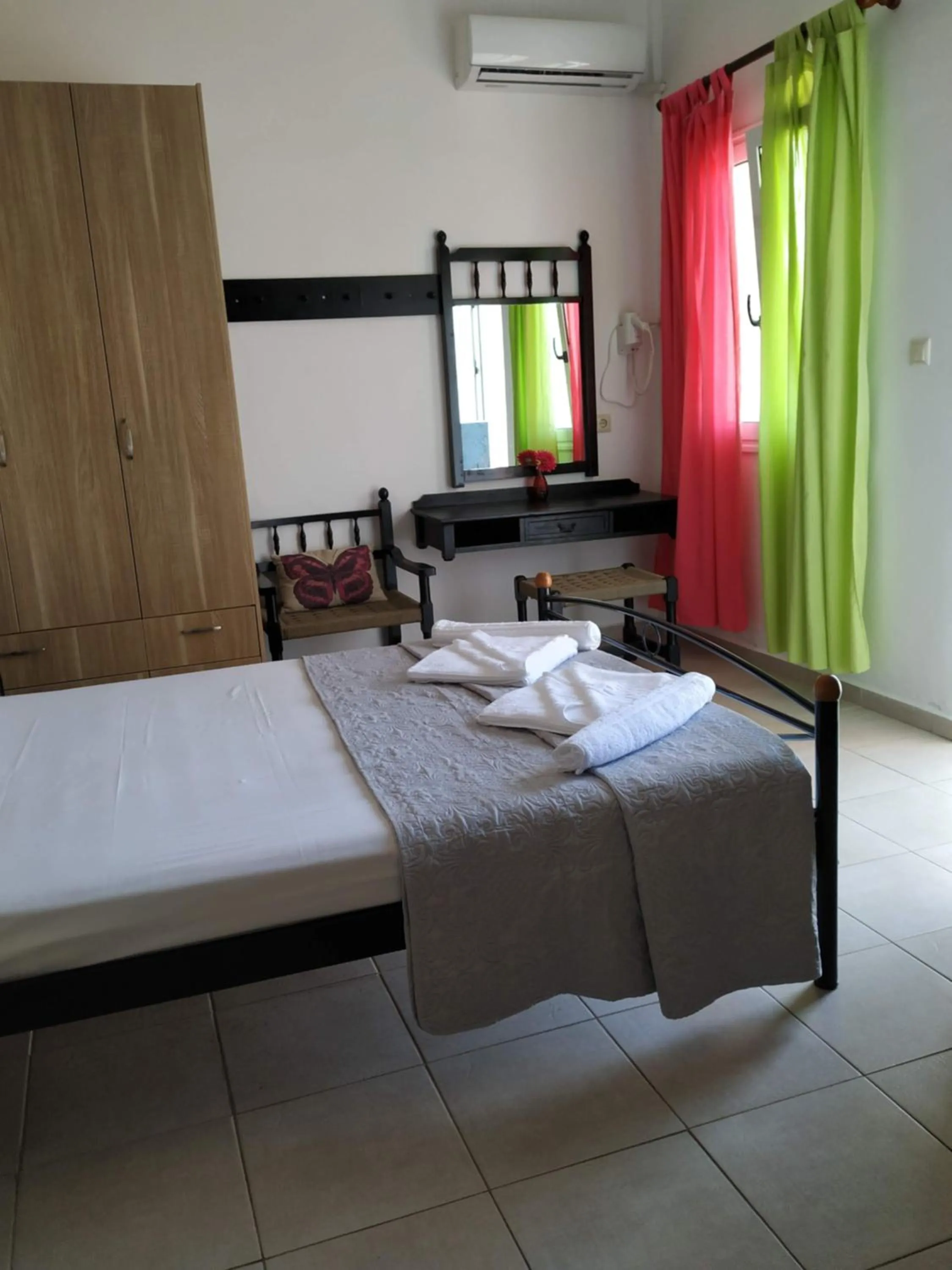 Bed in Pardalakis Studios