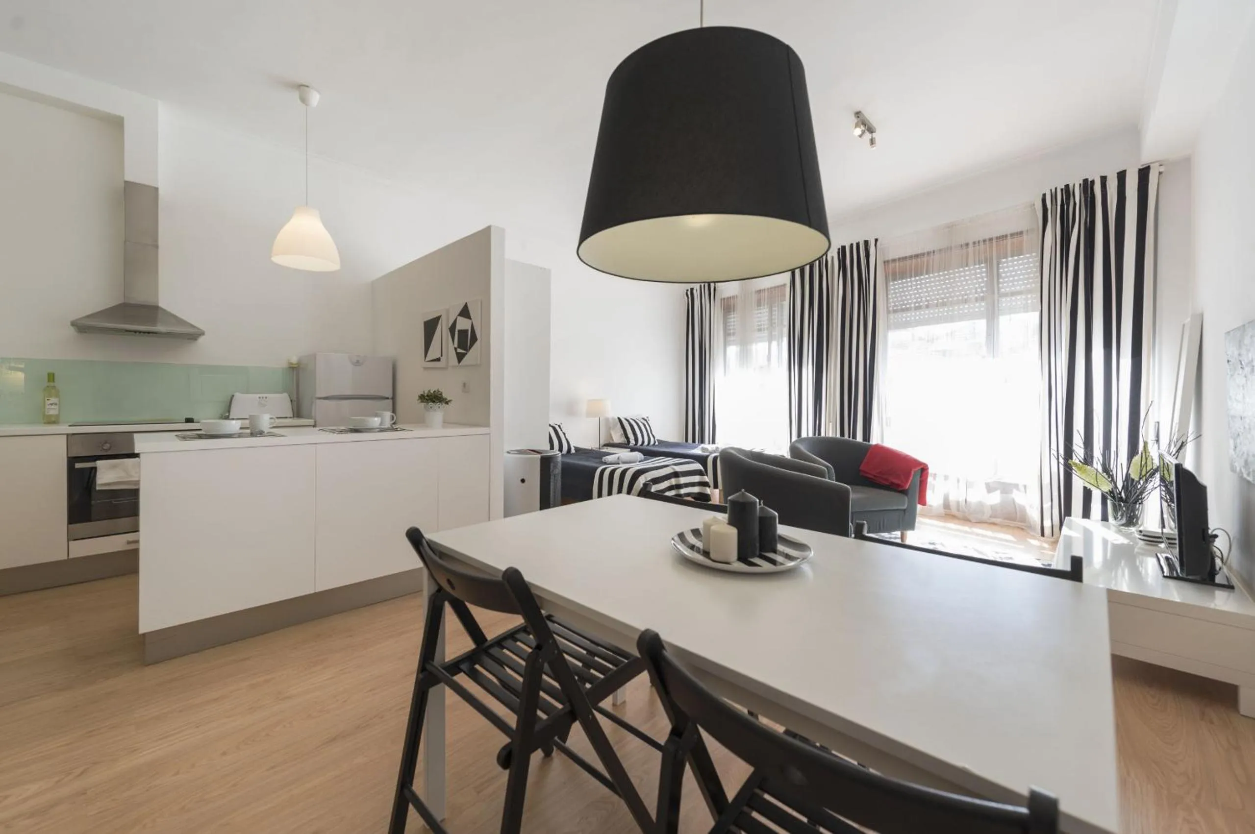 Dining area in BmyGuest - Santa Catarina's Loft