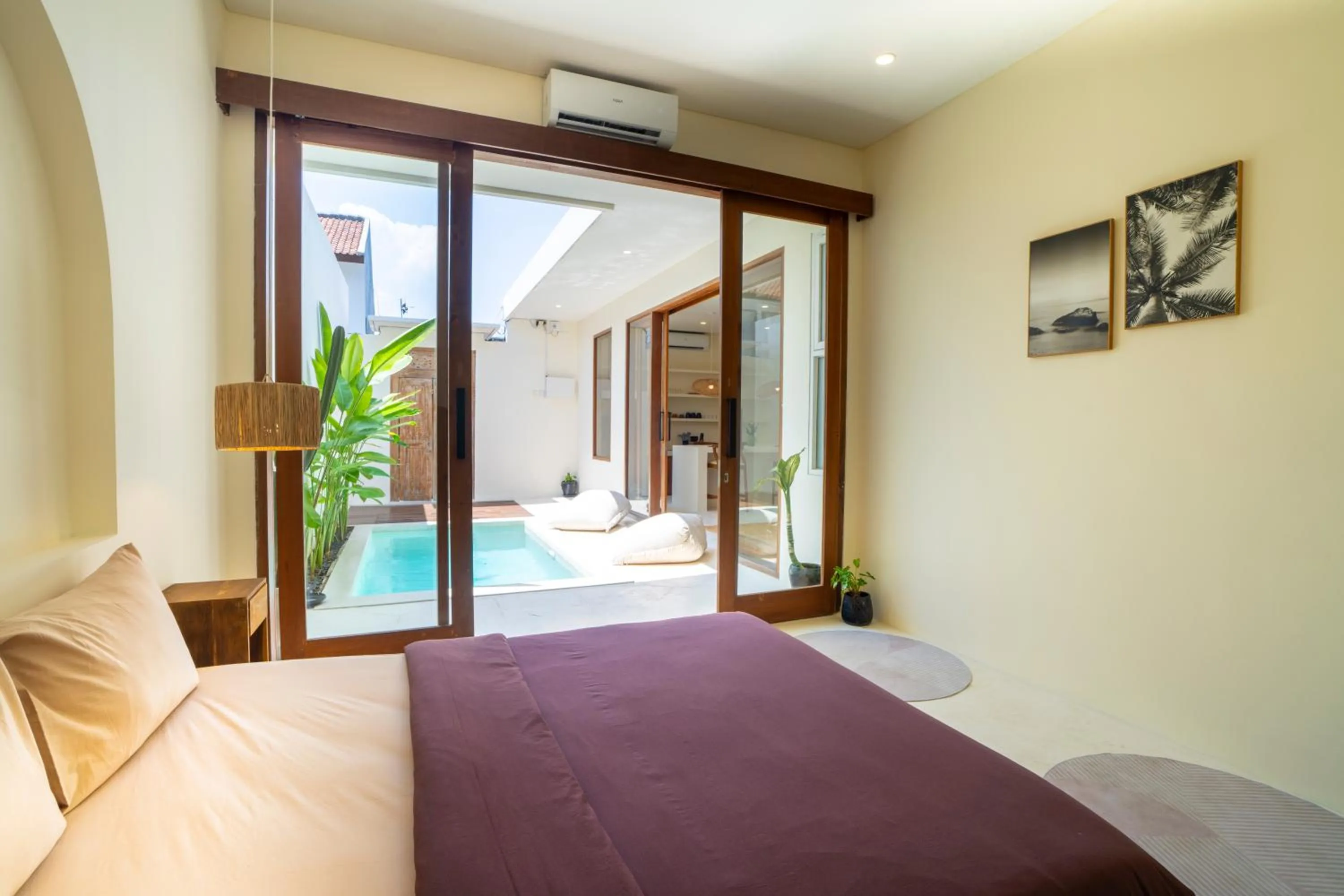 Bed in Villa Joba by Pertama Management