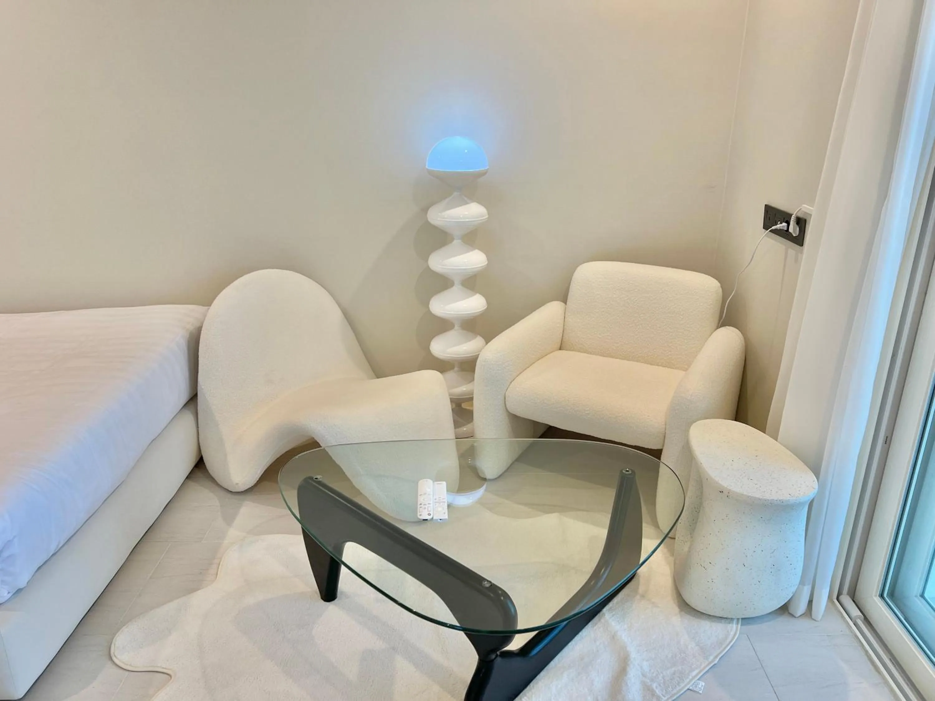 Le Bleu Naksan by Orot