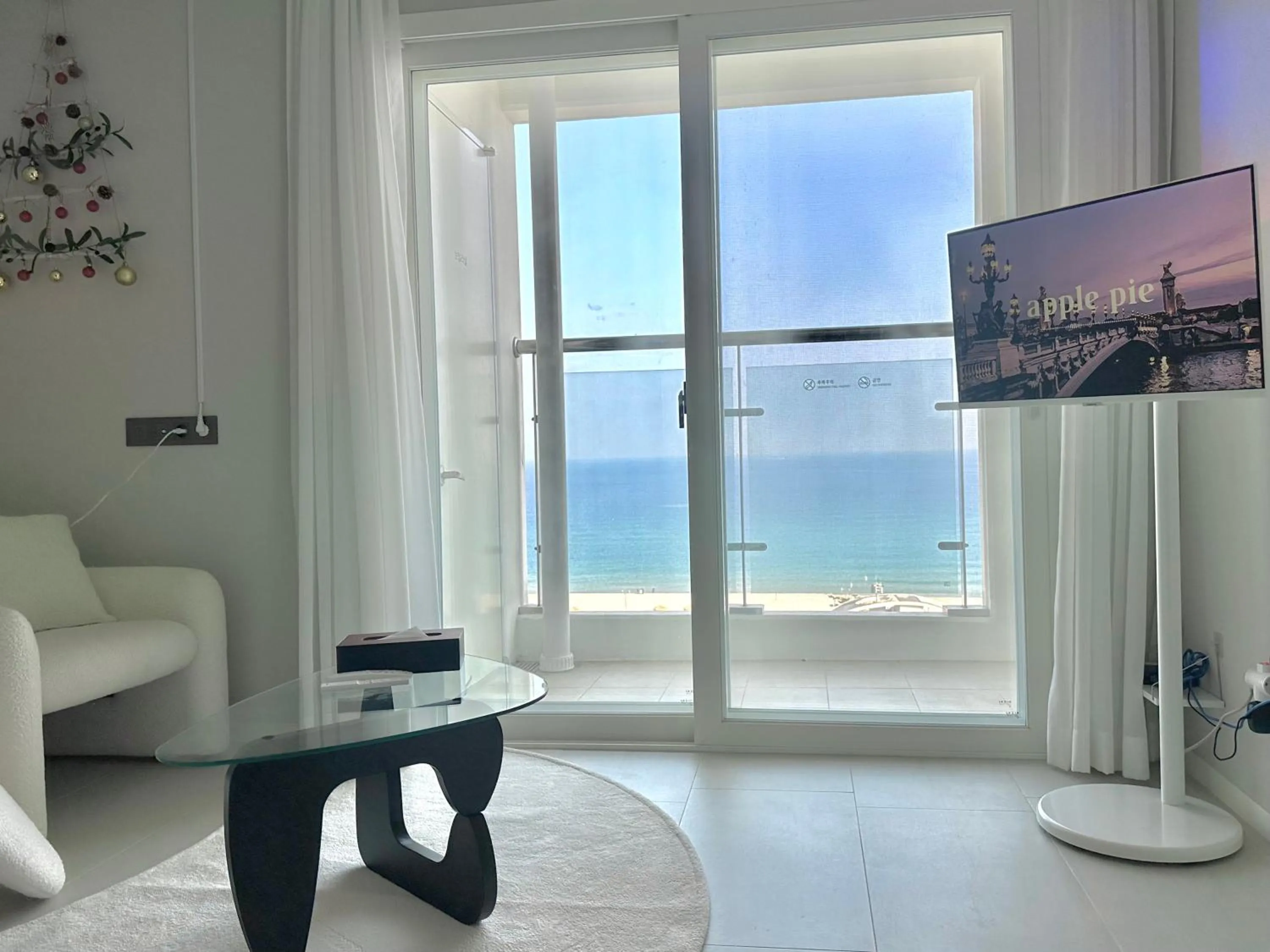 Le Bleu Naksan by Orot