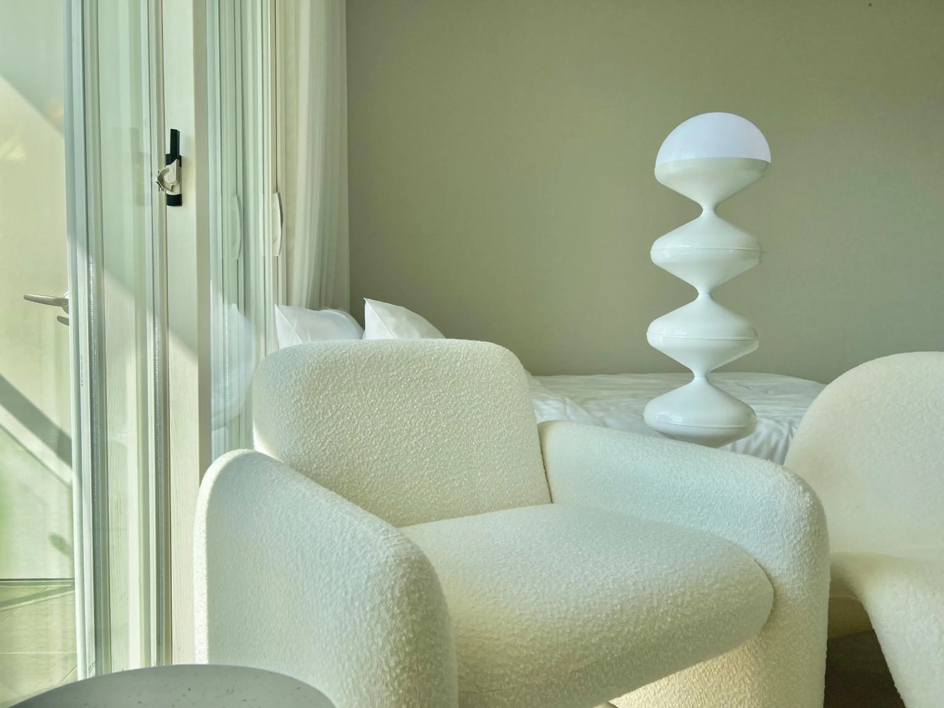 Bed in Le Bleu Naksan by Orot