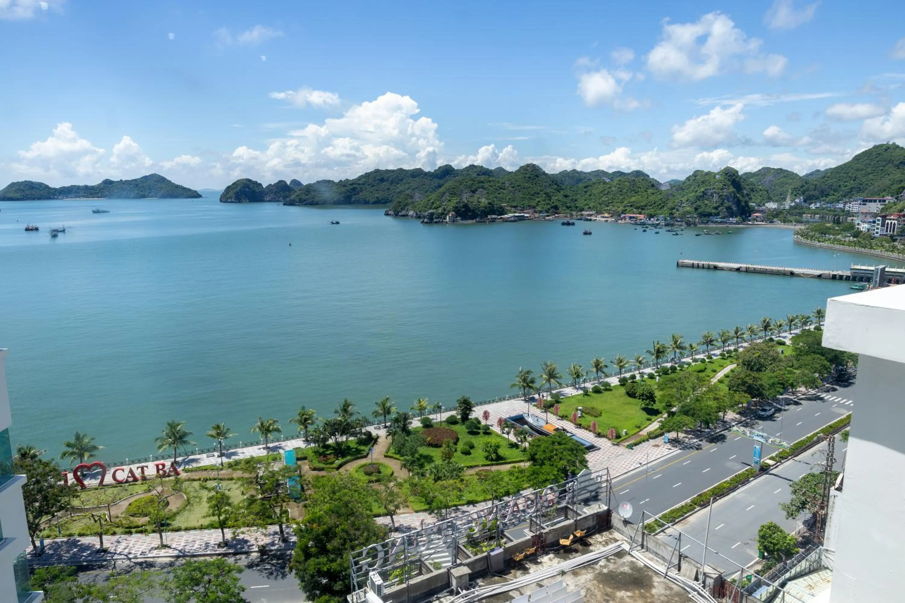 DRACO QK3 Cát Bà Hotel