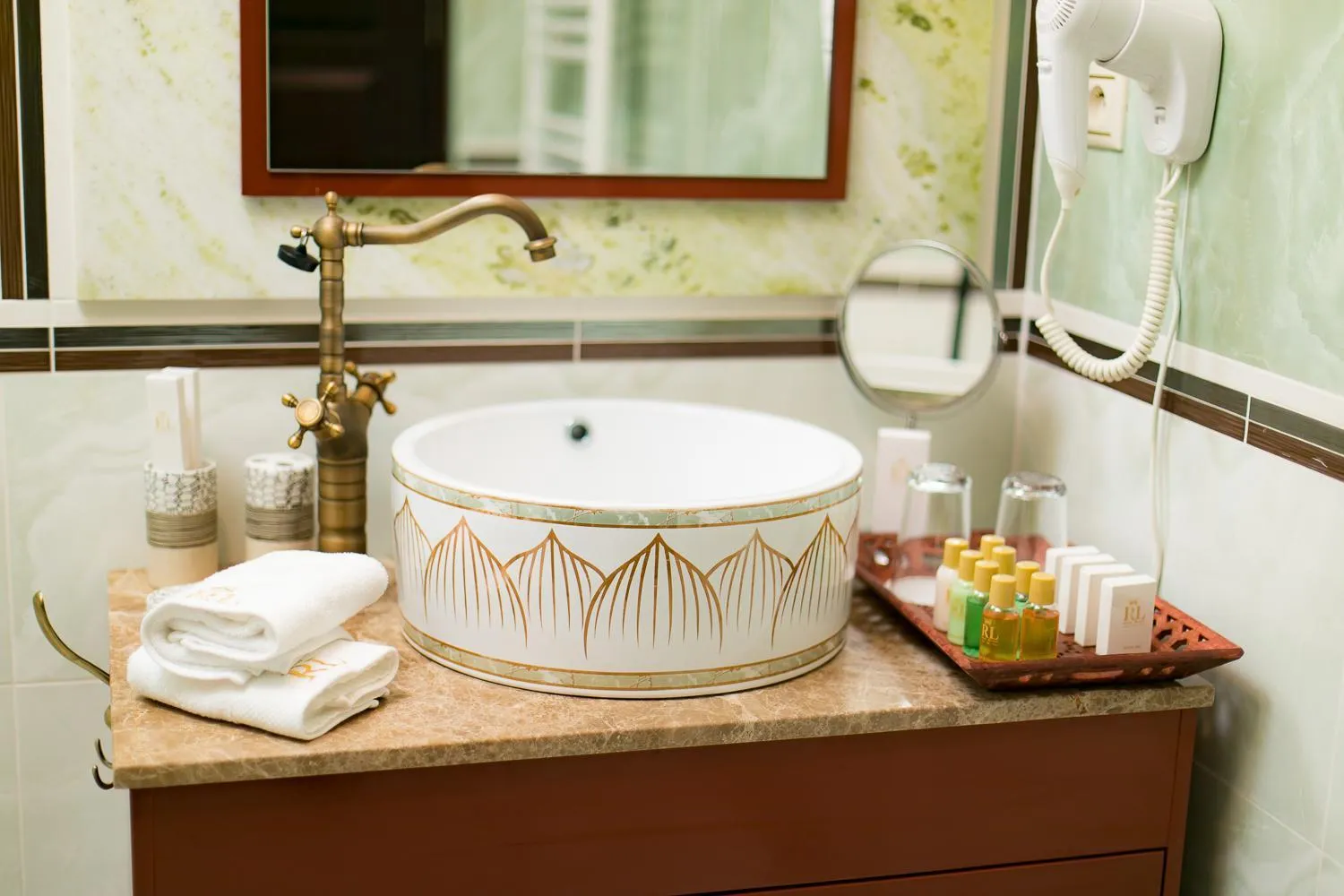 Bathroom in Rubezahl-Marienbad Luxury Historical Castle Hotel & Golf-Castle Hotel Collection